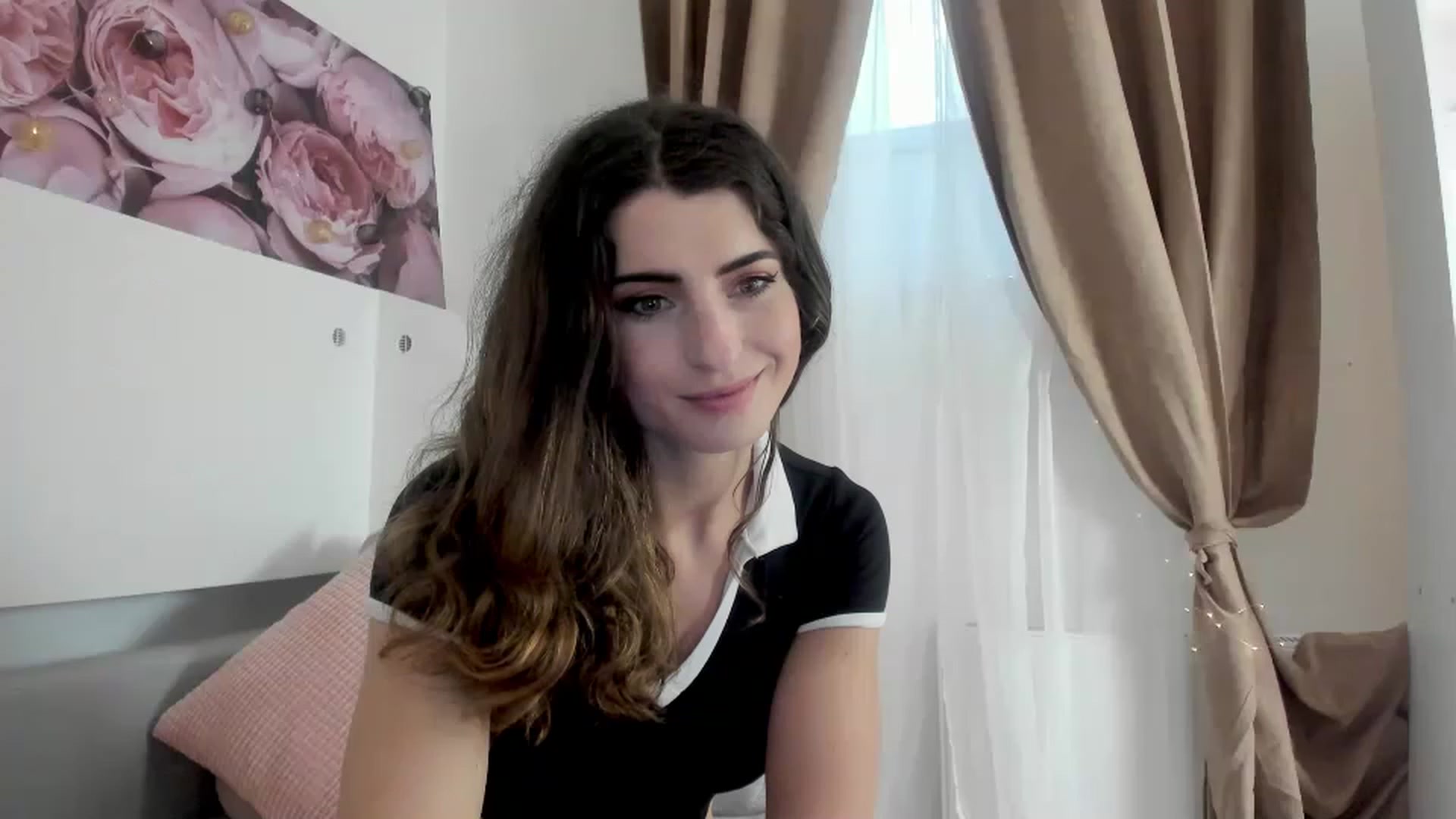 Gallery image thumbnail from EVA__LOVIA_'s myfreecams stream on, 12/07/2022, 11:34 image 11 of 20