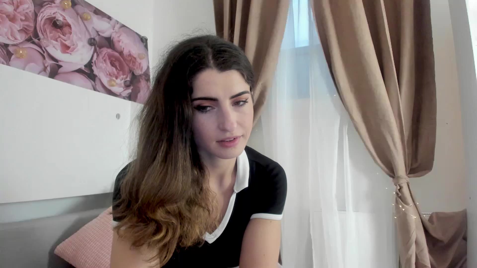 Gallery image thumbnail from EVA__LOVIA_'s myfreecams stream on, 12/07/2022, 14:00 image 11 of 20