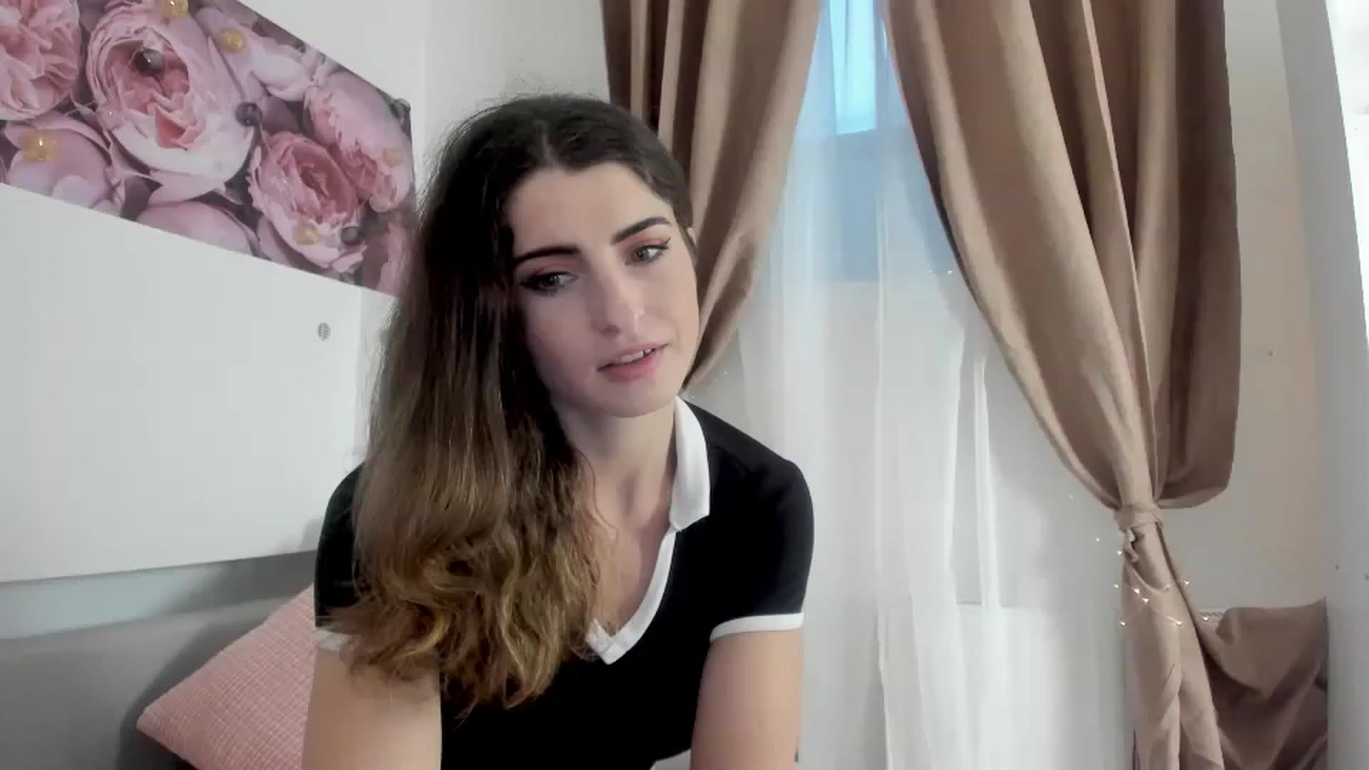 Gallery image thumbnail from EVA__LOVIA_'s myfreecams stream on, 12/07/2022, 14:00 image 3 of 20