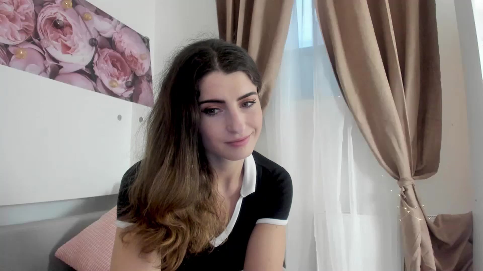 Gallery image thumbnail from EVA__LOVIA_'s myfreecams stream on, 12/07/2022, 14:00 image 12 of 20