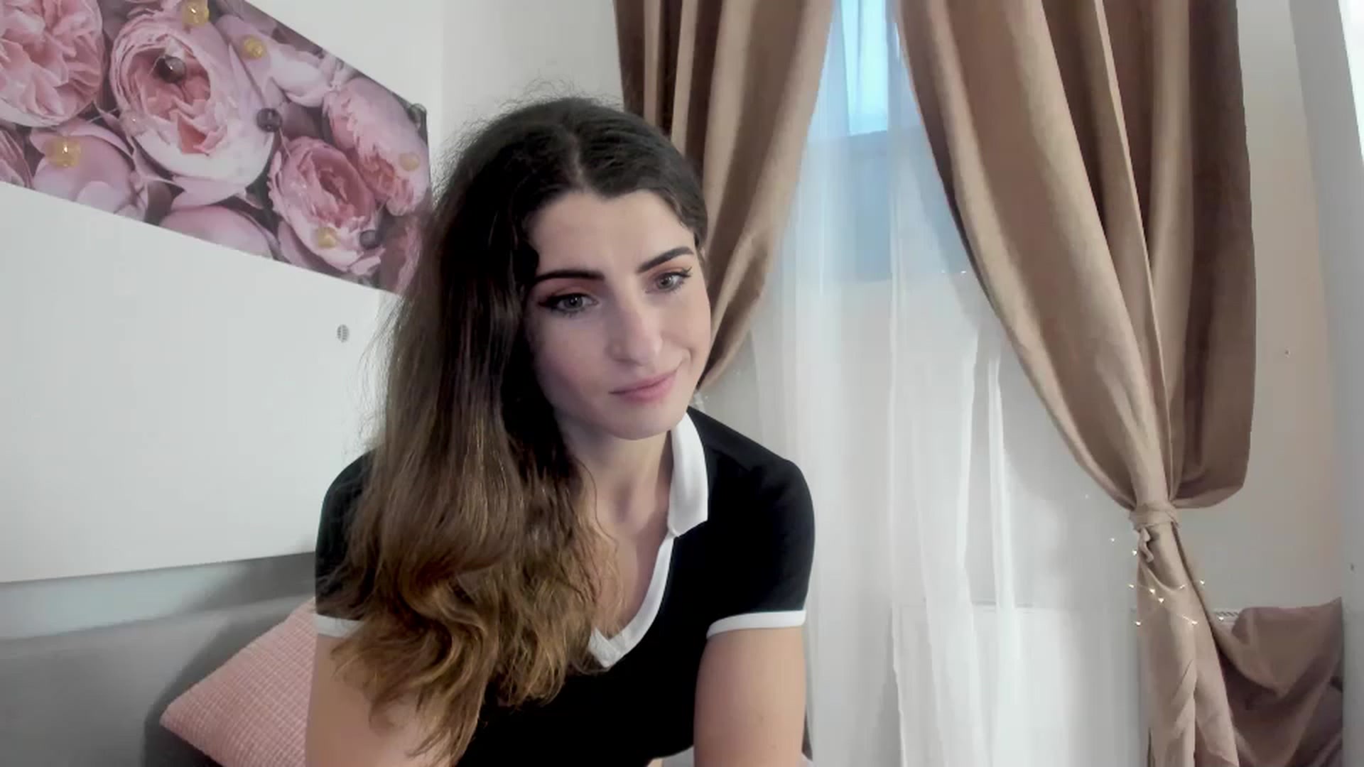 Gallery image thumbnail from EVA__LOVIA_'s myfreecams stream on, 12/07/2022, 14:00 image 5 of 20