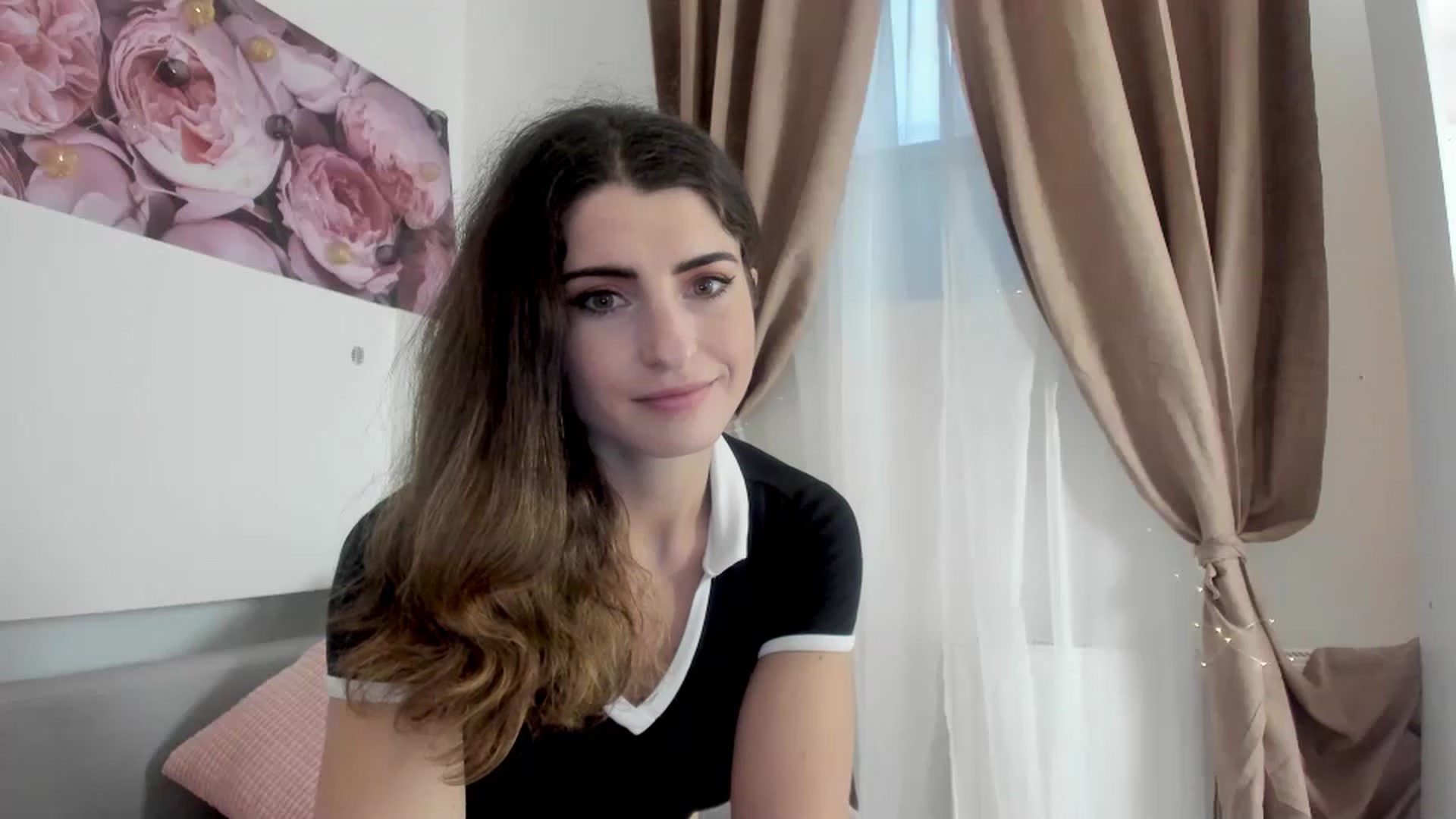 Gallery image thumbnail from EVA__LOVIA_'s myfreecams stream on, 12/07/2022, 14:00 image 14 of 20