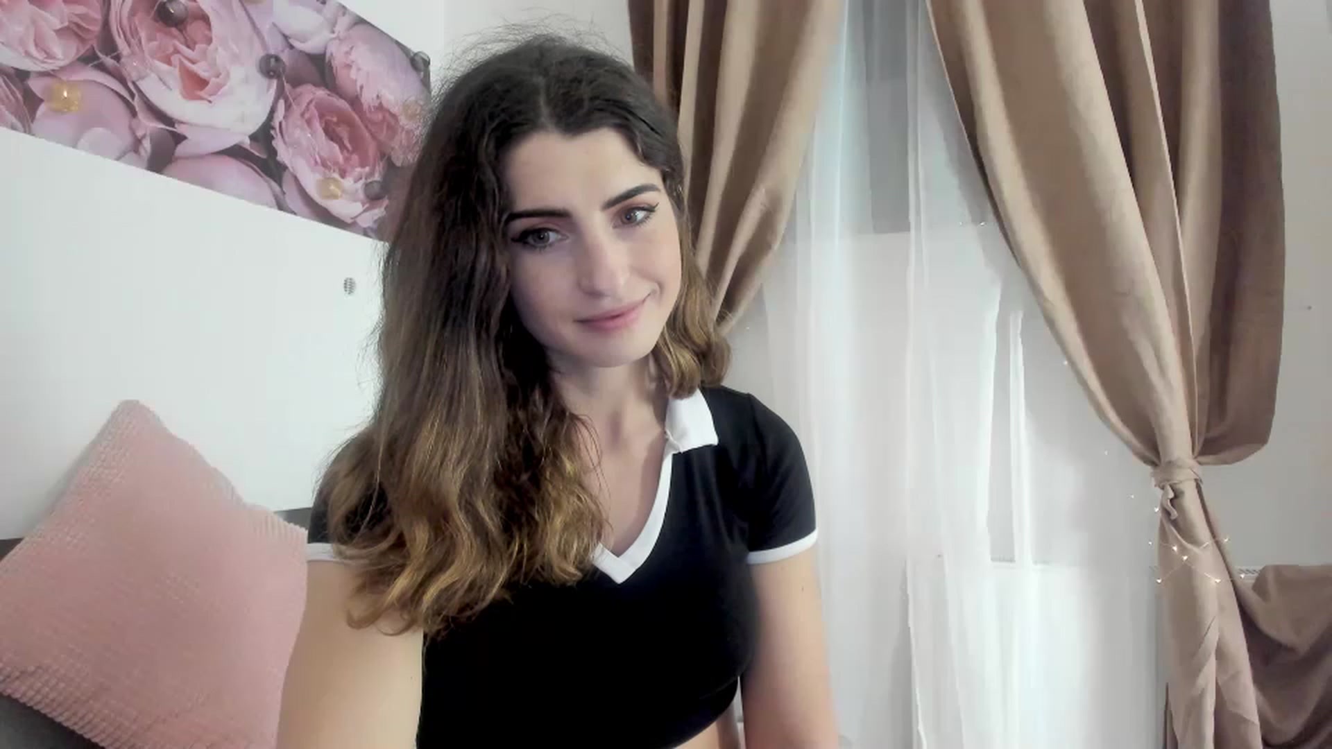 Gallery image thumbnail from EVA__LOVIA_'s myfreecams stream on, 12/07/2022, 15:43 image 10 of 20