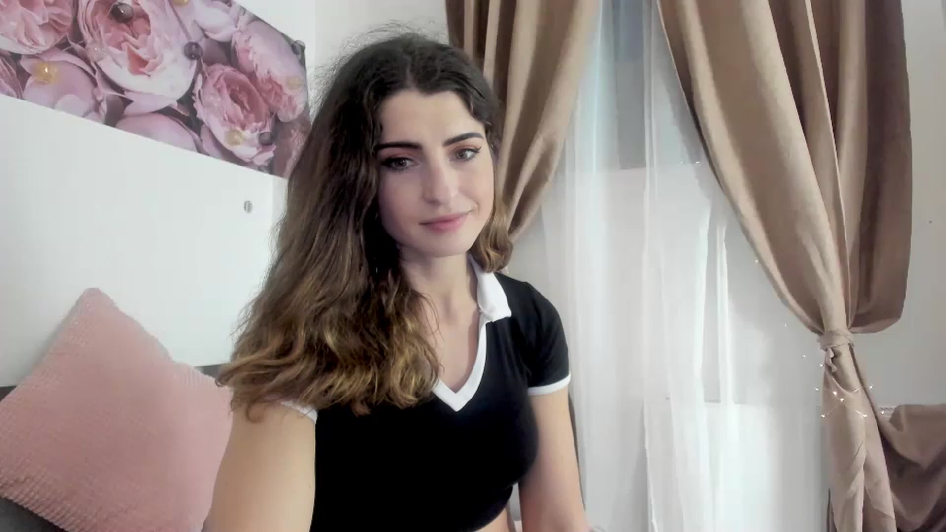 Gallery image thumbnail from EVA__LOVIA_'s myfreecams stream on, 12/07/2022, 15:43 image 9 of 20