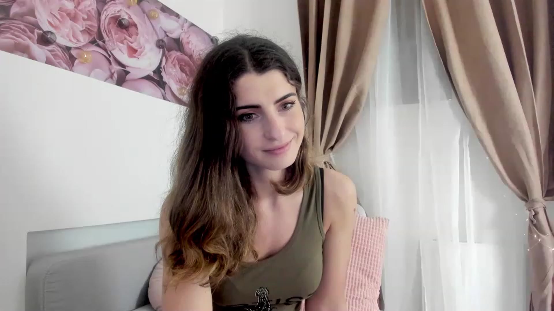 Gallery image thumbnail from EVA__LOVIA_'s myfreecams stream on, 12/07/2022, 17:51 image 16 of 20