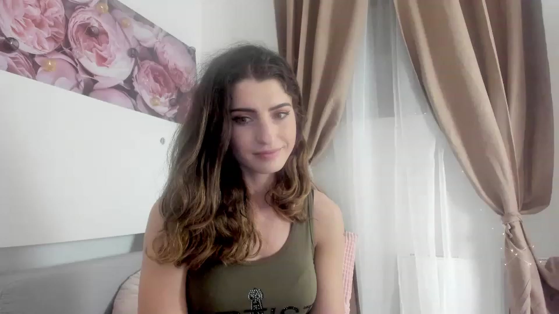Gallery image thumbnail from EVA__LOVIA_'s myfreecams stream on, 12/07/2022, 18:39 image 20 of 20