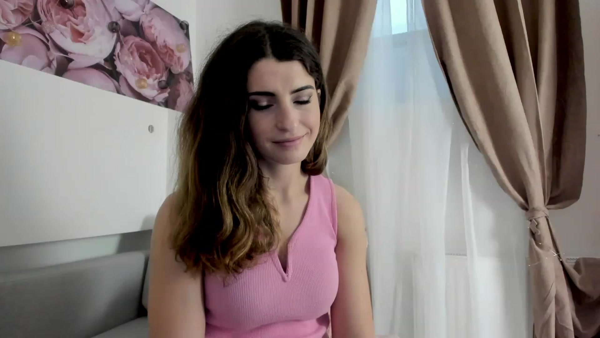 Gallery image thumbnail from EVA__LOVIA_'s myfreecams stream on, 12/15/2022, 13:00 image 13 of 20