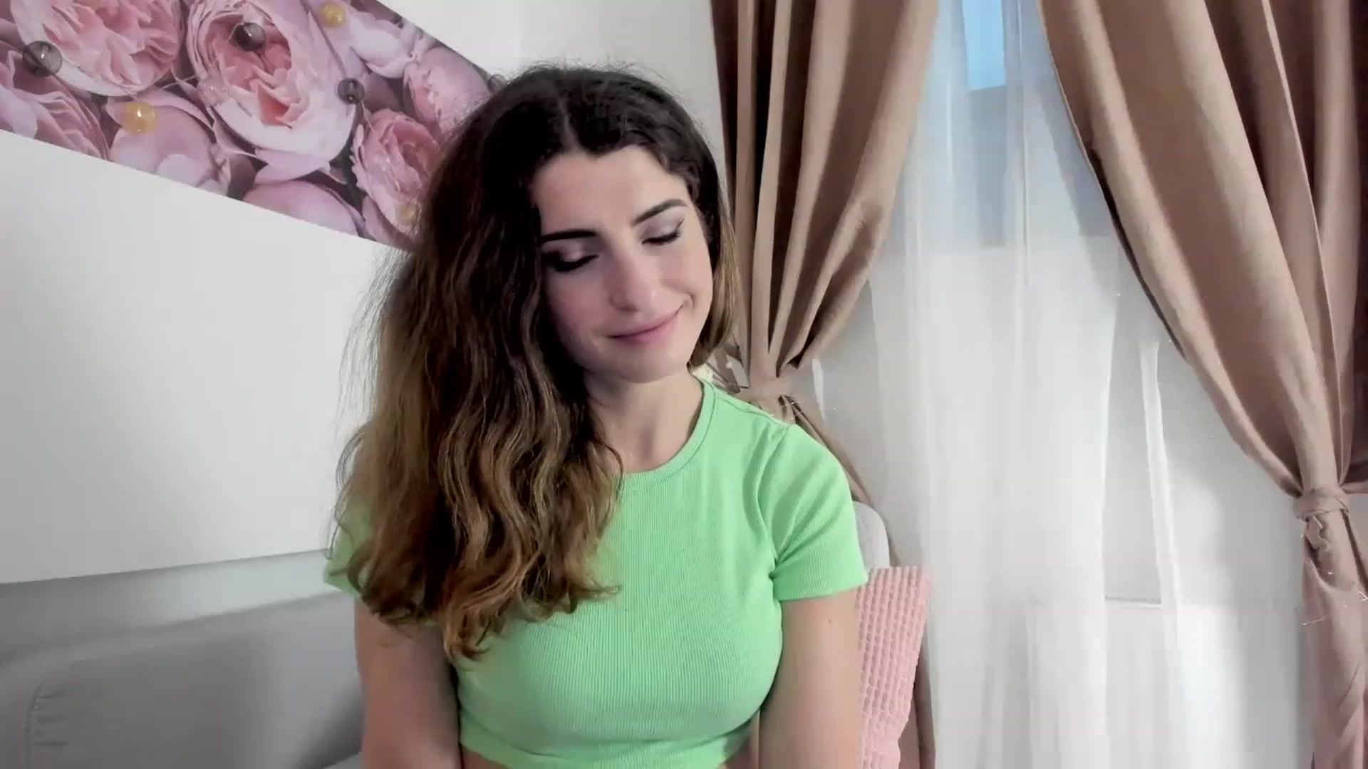 Gallery image thumbnail from EVA__LOVIA_'s myfreecams stream on, 12/15/2022, 14:04 image 10 of 20
