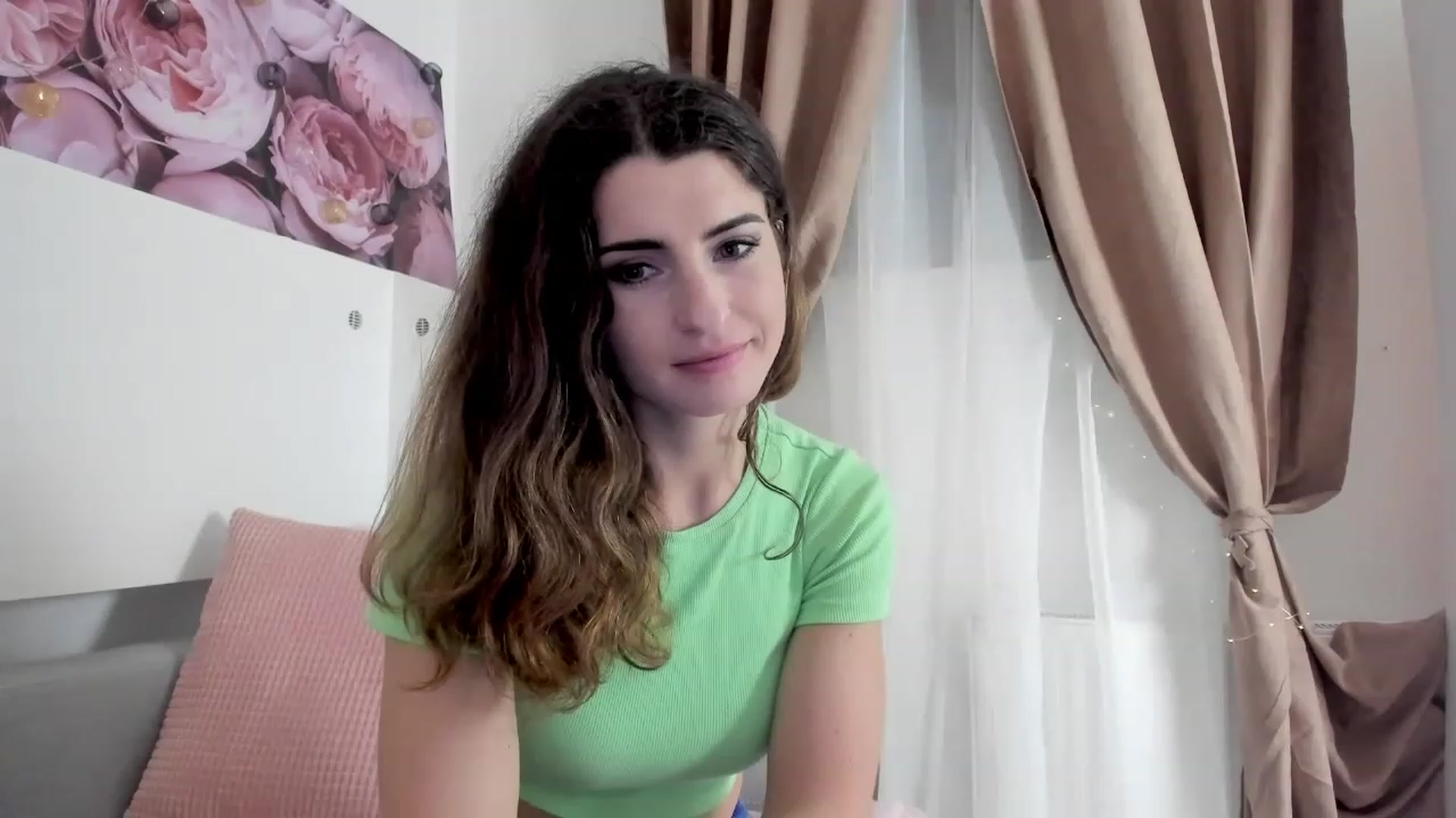 Gallery image thumbnail from EVA__LOVIA_'s myfreecams stream on, 12/15/2022, 18:08 image 1 of 20