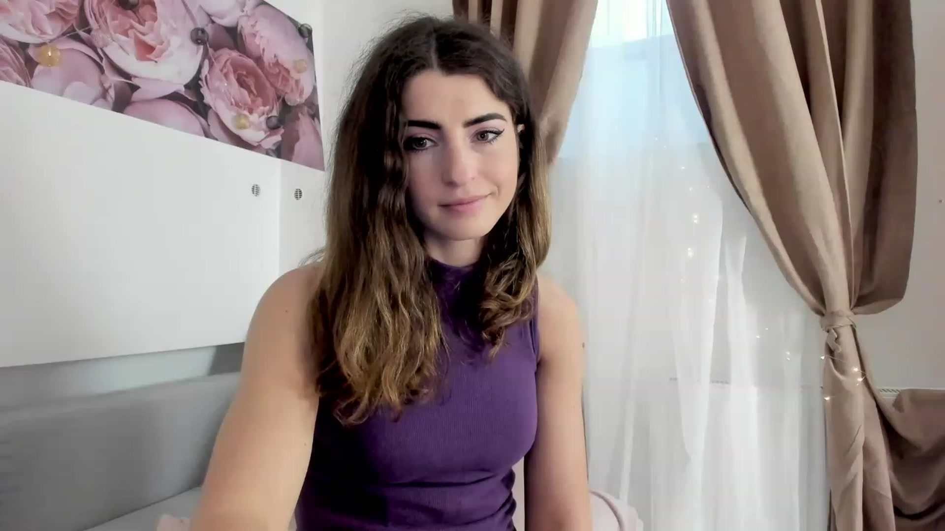 Gallery image thumbnail from EVA__LOVIA_'s myfreecams stream on, 12/20/2022, 11:20 image 16 of 20
