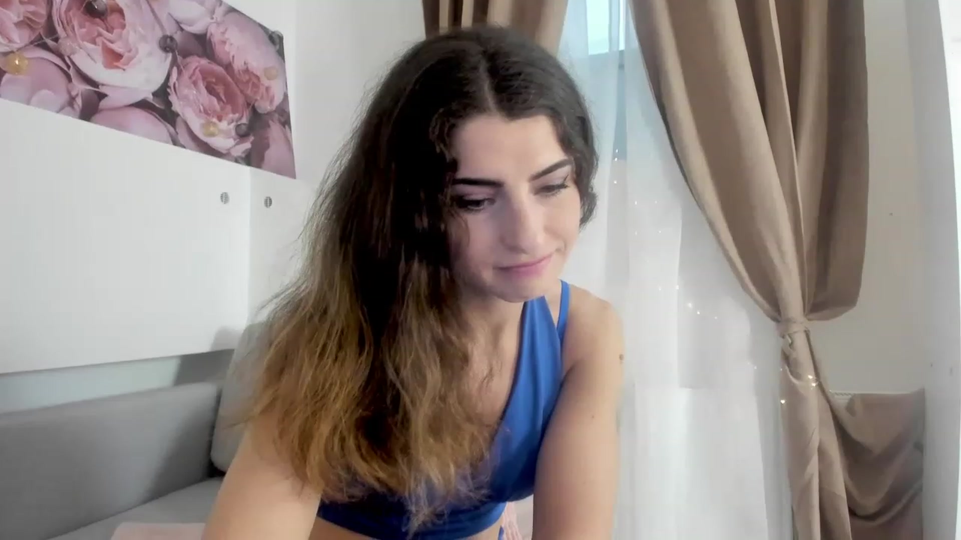 Gallery image thumbnail from EVA__LOVIA_'s myfreecams stream on, 12/21/2022, 10:53 image 16 of 20