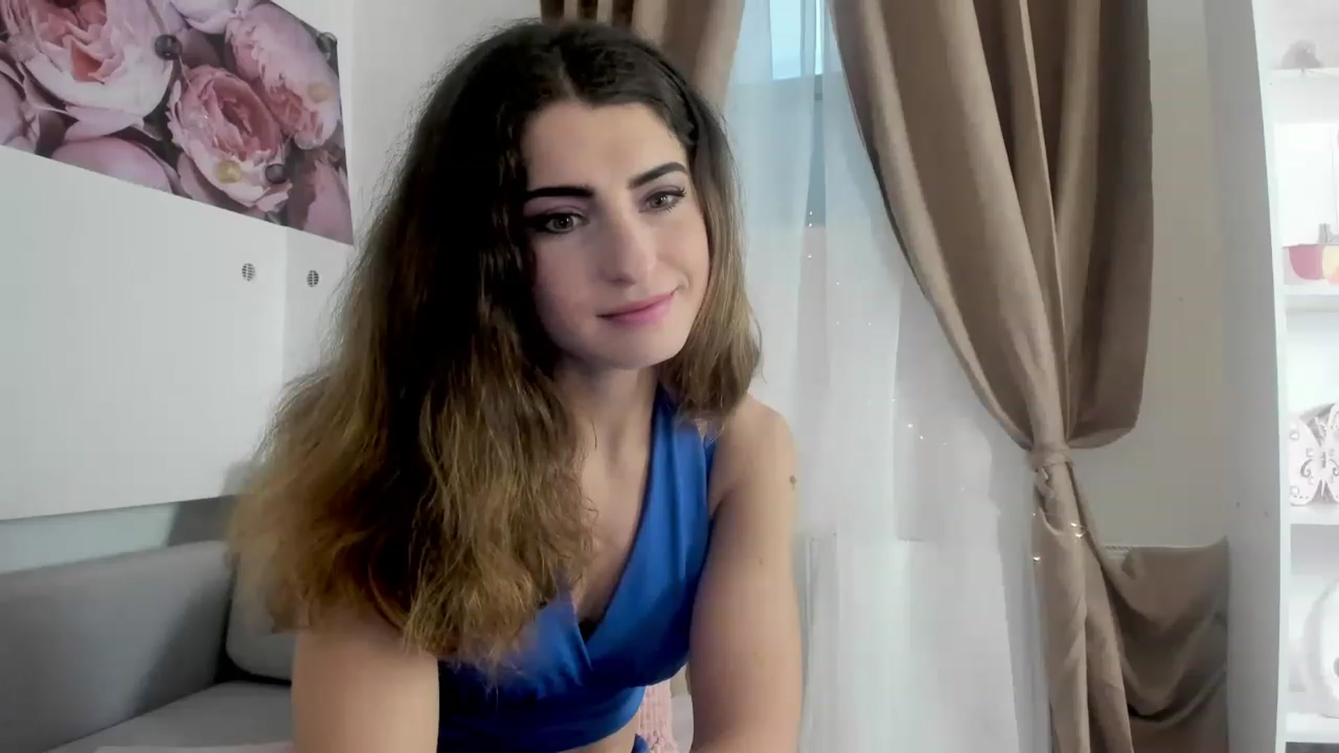 Gallery image thumbnail from EVA__LOVIA_'s myfreecams stream on, 12/21/2022, 10:53 image 18 of 20