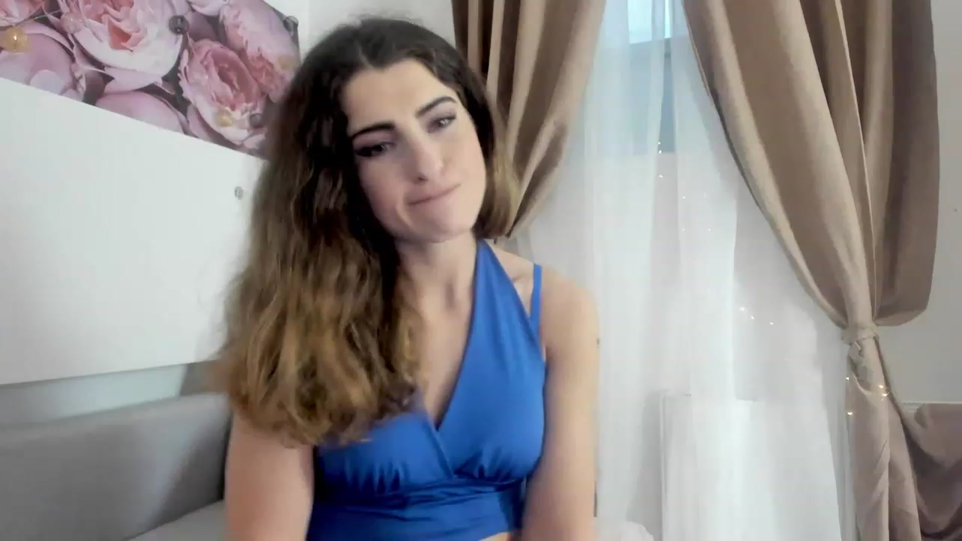 Gallery image thumbnail from EVA__LOVIA_'s myfreecams stream on, 12/21/2022, 13:23 image 3 of 20