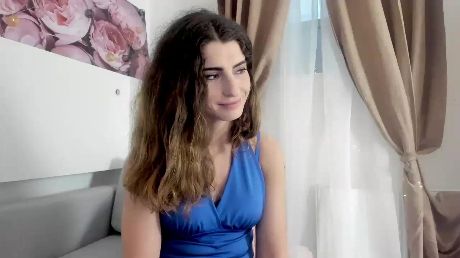 Gallery image thumbnail from EVA__LOVIA_'s myfreecams stream on, 12/21/2022, 13:23 image 10 of 20