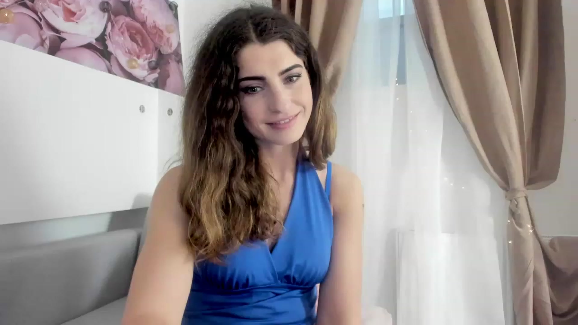 Gallery image thumbnail from EVA__LOVIA_'s myfreecams stream on, 12/21/2022, 13:23 image 7 of 20