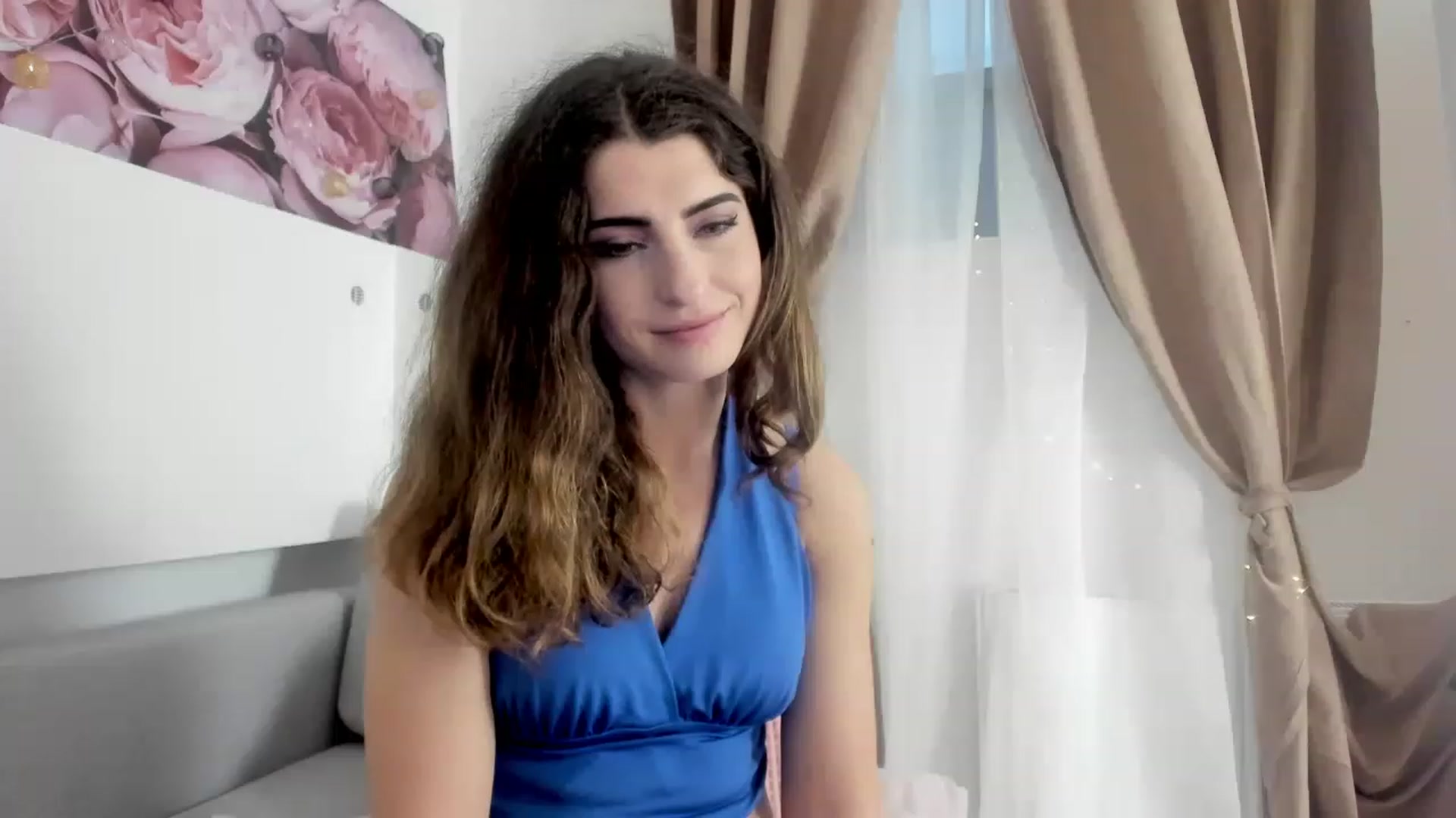 Gallery image thumbnail from EVA__LOVIA_'s myfreecams stream on, 12/21/2022, 13:59 image 17 of 20