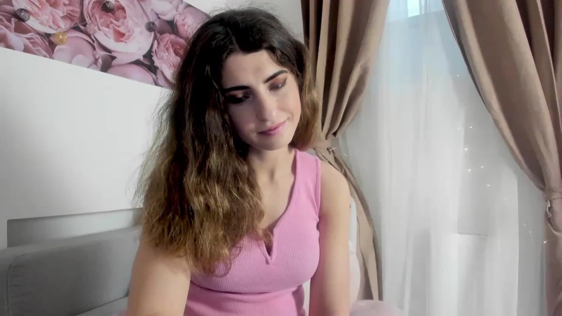 Gallery image thumbnail from EVA__LOVIA_'s myfreecams stream on, 12/23/2022, 09:47 image 19 of 20