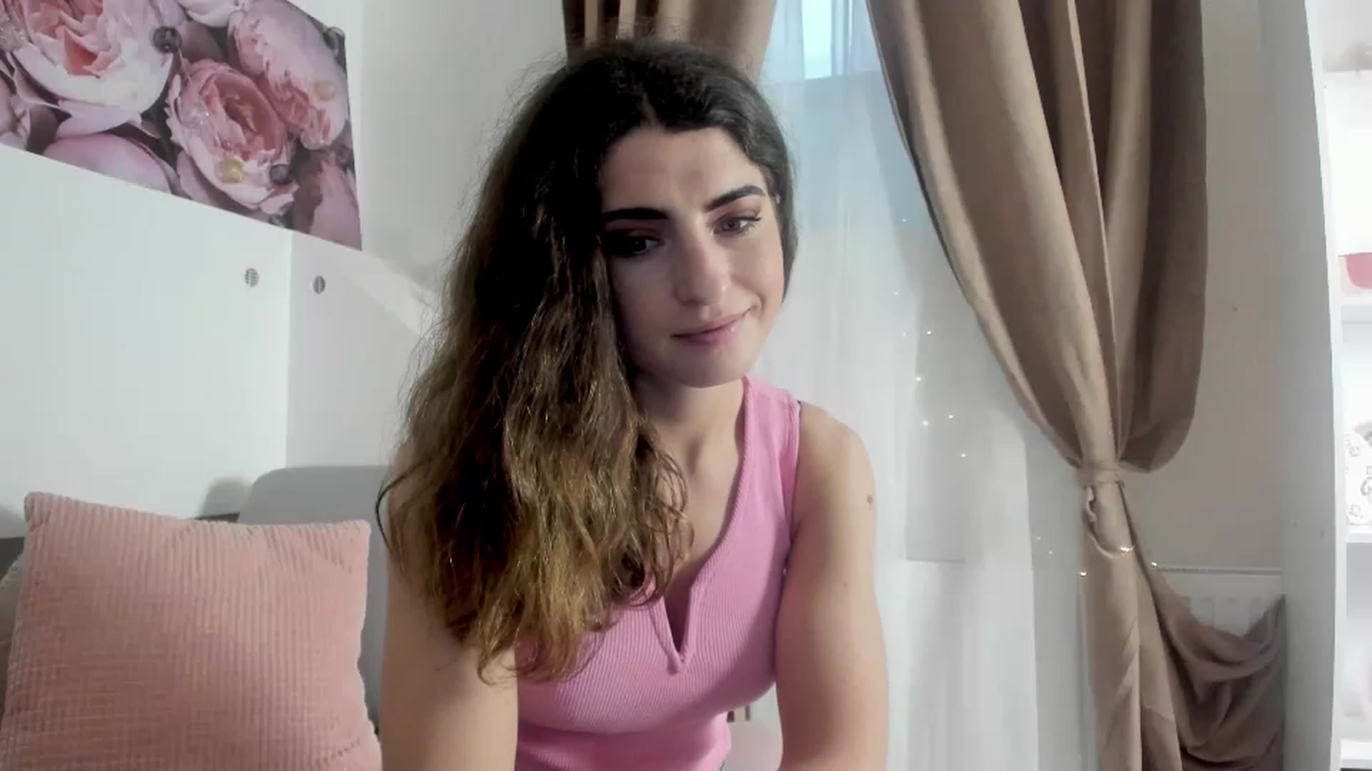 Gallery image thumbnail from EVA__LOVIA_'s myfreecams stream on, 12/23/2022, 13:32 image 3 of 20