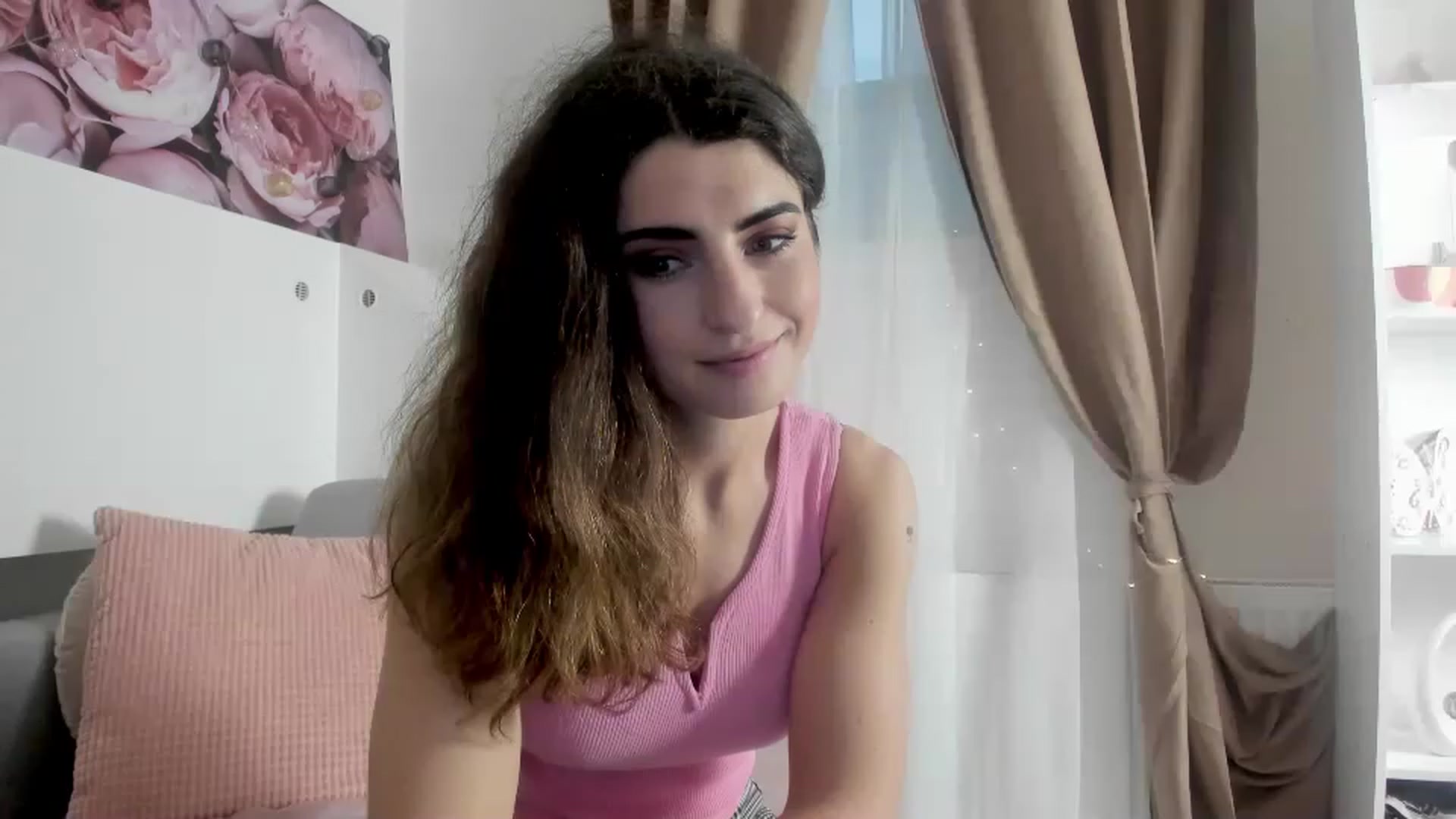 Gallery image thumbnail from EVA__LOVIA_'s myfreecams stream on, 12/23/2022, 13:32 image 17 of 20