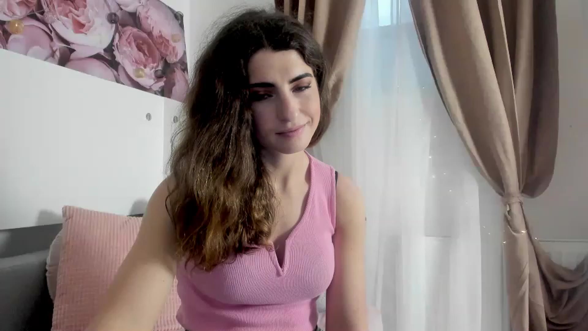 Gallery image thumbnail from EVA__LOVIA_'s myfreecams stream on, 12/23/2022, 13:32 image 12 of 20