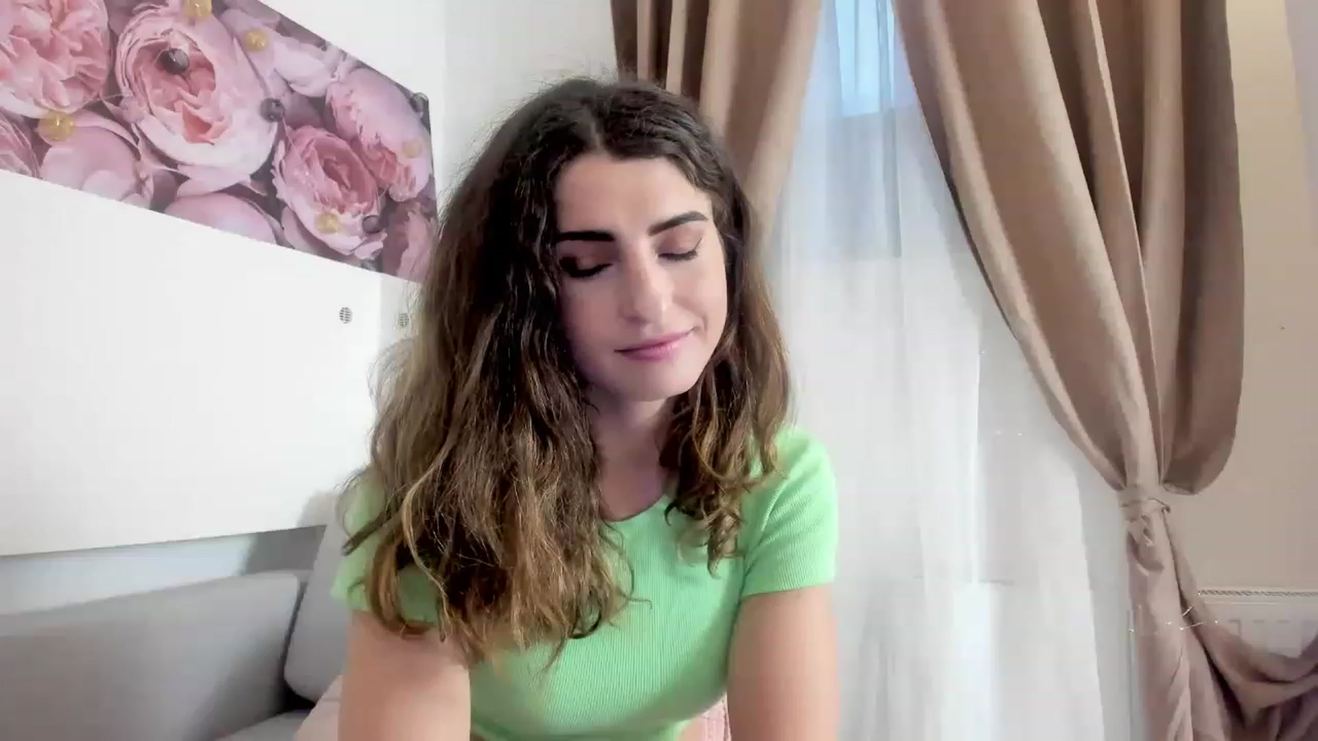 Gallery image thumbnail from EVA__LOVIA_'s myfreecams stream on, 12/26/2022, 15:33 image 3 of 20
