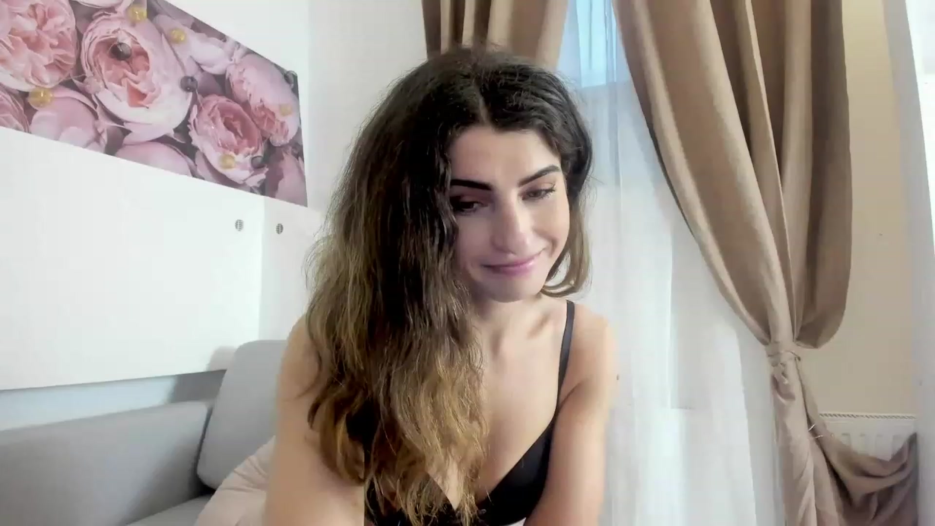 Gallery image thumbnail from EVA__LOVIA_'s myfreecams stream on, 12/26/2022, 15:33 image 1 of 20