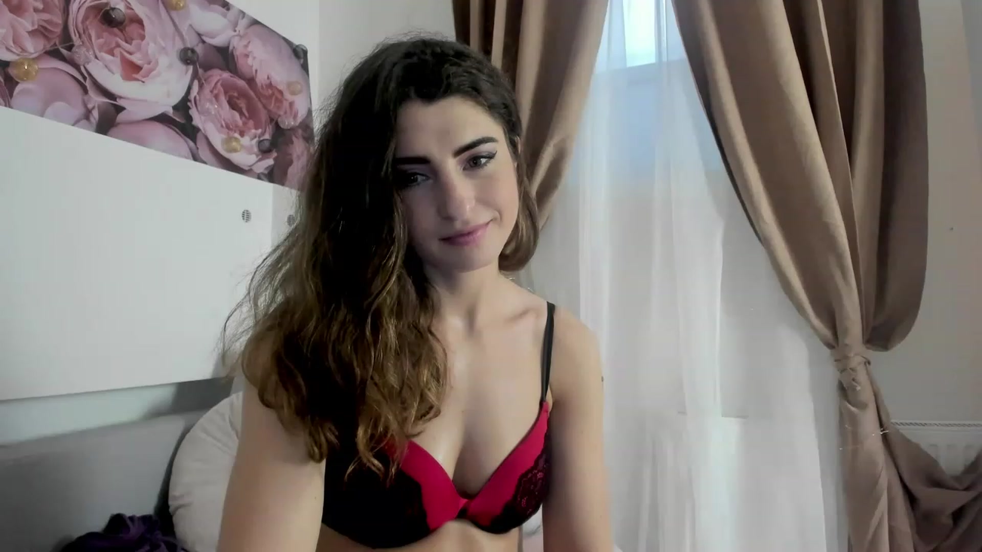 Gallery image thumbnail from EVA__LOVIA_'s myfreecams stream on, 12/27/2022, 10:34 image 12 of 20