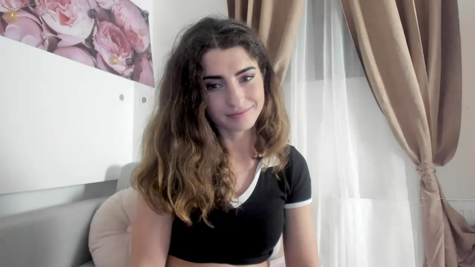 Gallery image thumbnail from EVA__LOVIA_'s myfreecams stream on, 12/27/2022, 18:17 image 7 of 20