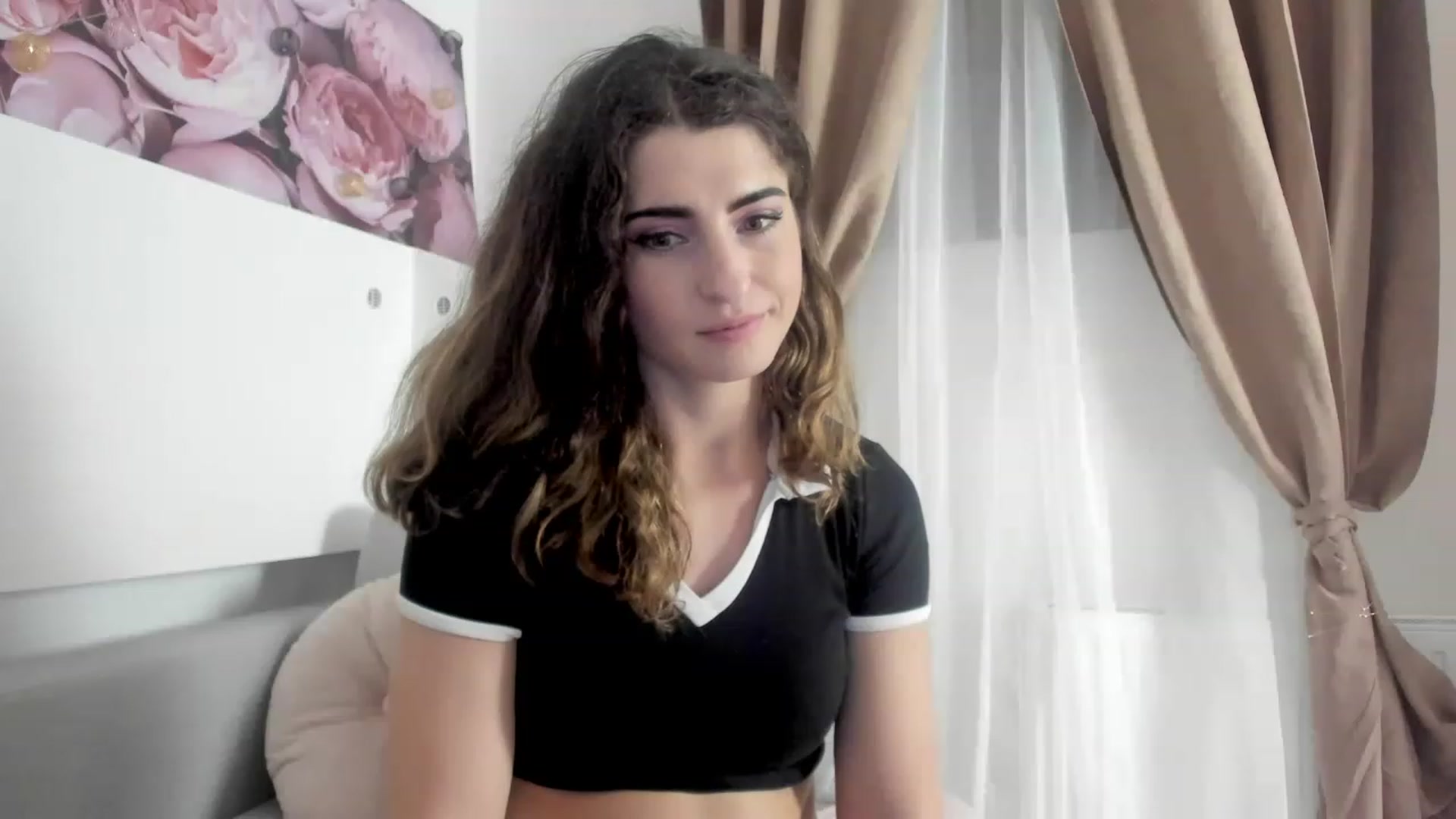 Gallery image thumbnail from EVA__LOVIA_'s myfreecams stream on, 12/27/2022, 18:17 image 1 of 20