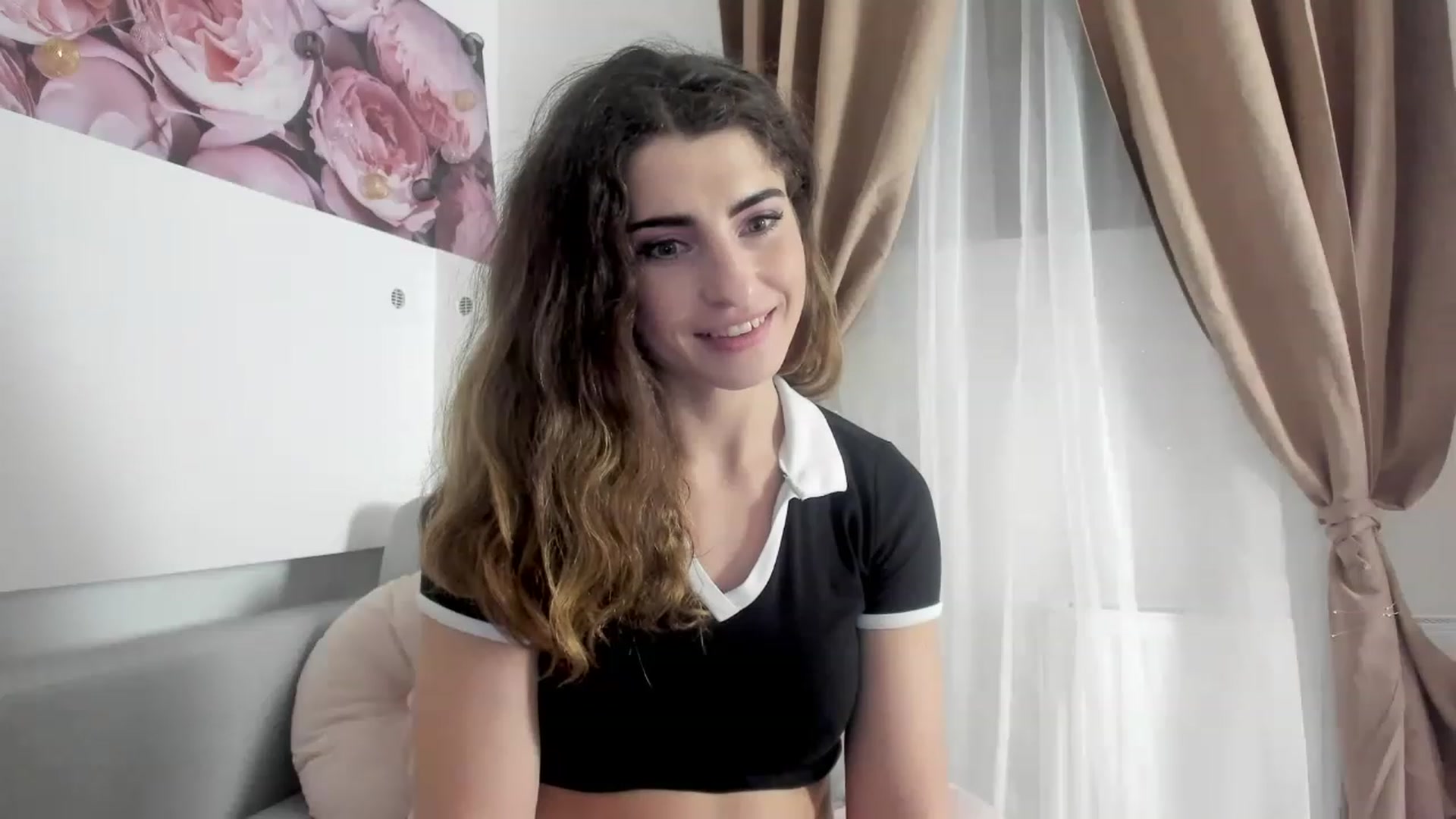 Gallery image thumbnail from EVA__LOVIA_'s myfreecams stream on, 12/27/2022, 18:17 image 2 of 20
