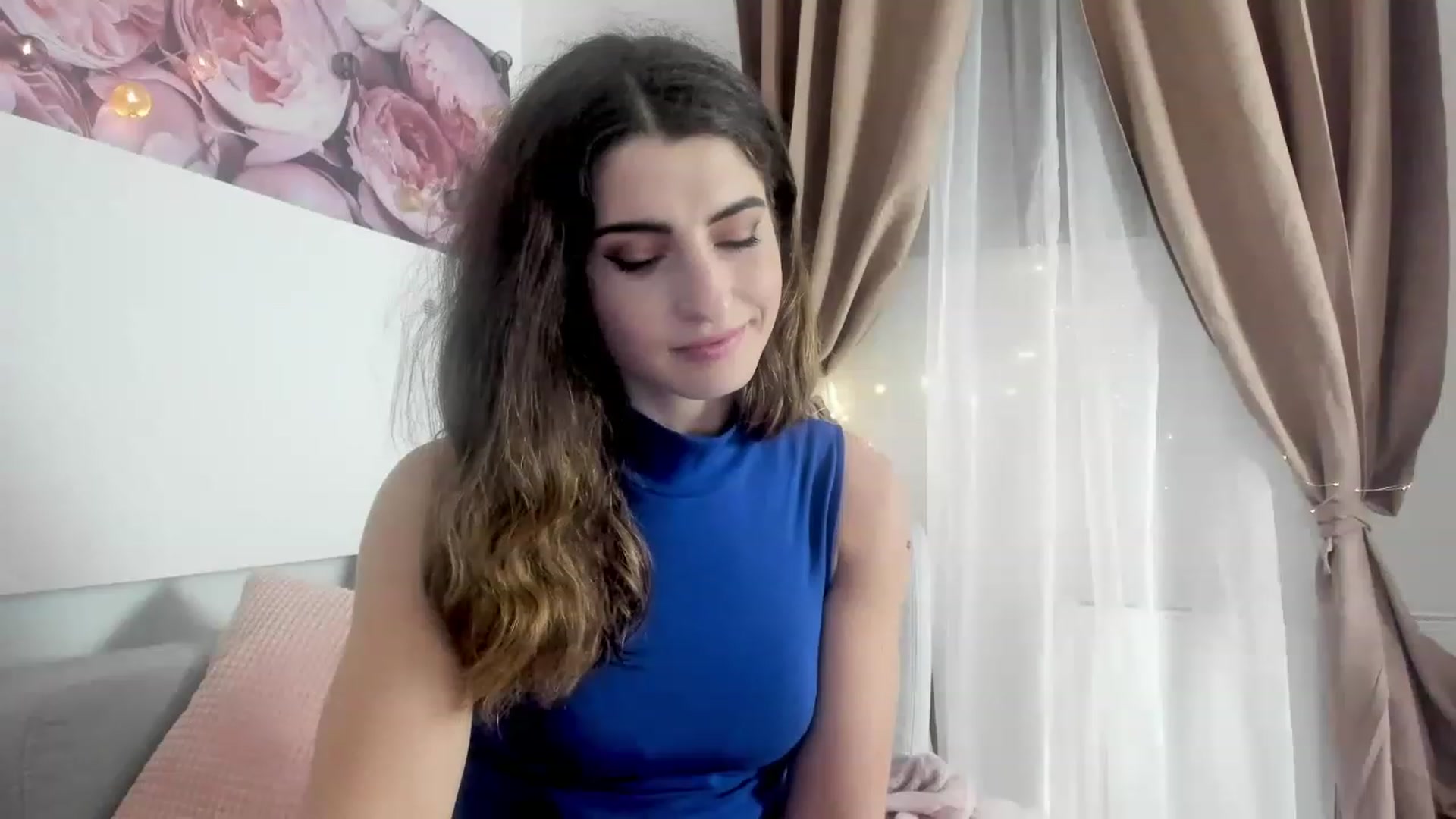 Gallery image thumbnail from EVA__LOVIA_'s myfreecams stream on, 12/30/2022, 16:36 image 13 of 20