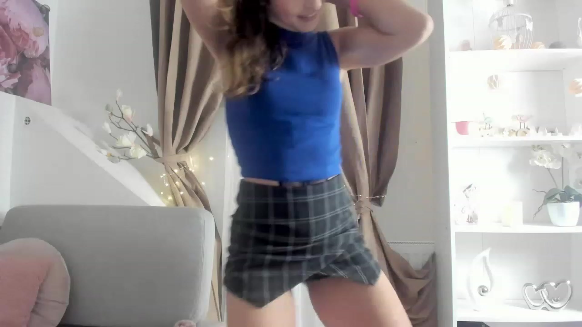 Gallery image thumbnail from EVA__LOVIA_'s myfreecams stream on, 12/30/2022, 18:01 image 14 of 20