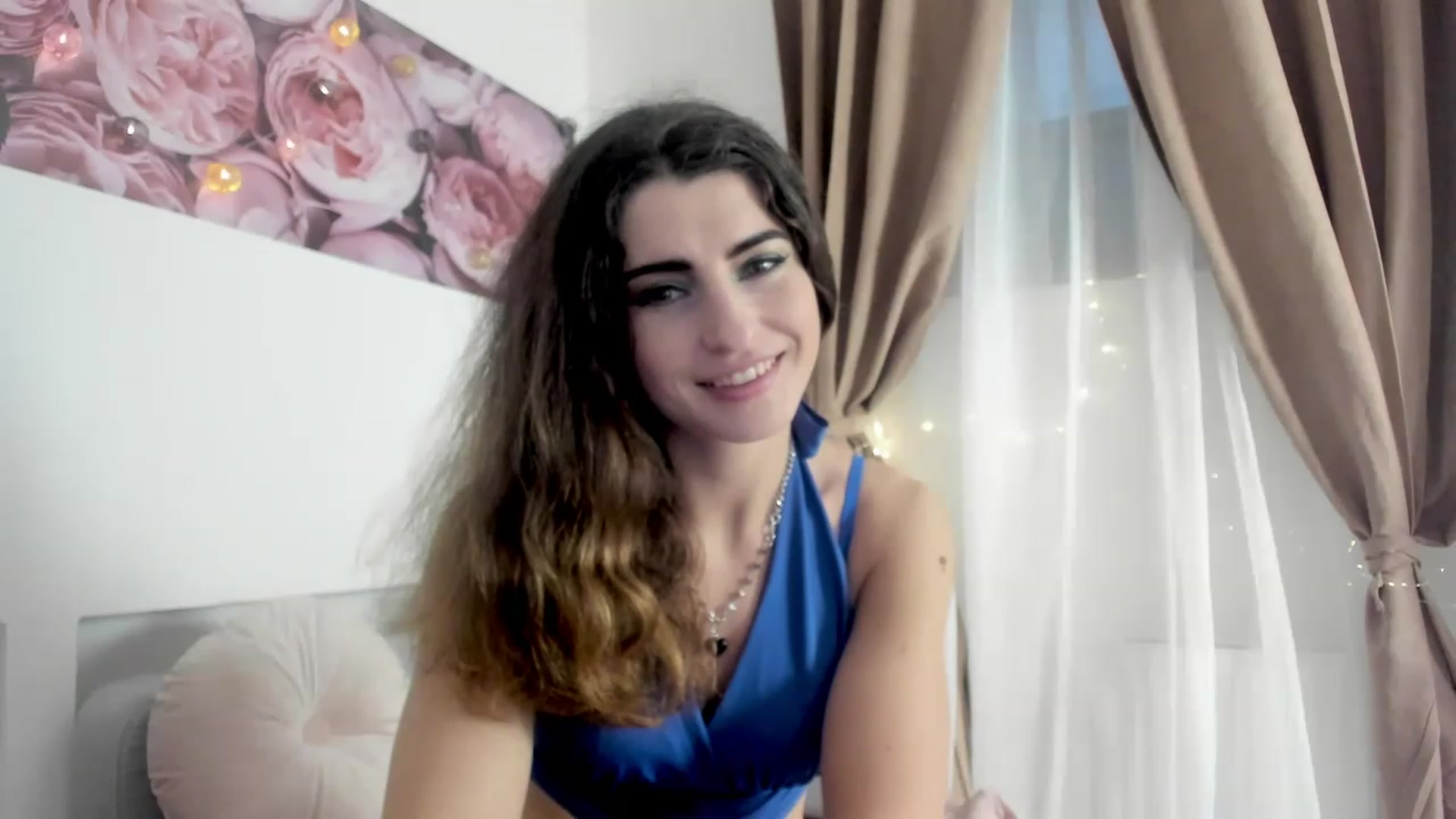 Gallery image thumbnail from EVA__LOVIA_'s myfreecams stream on, 12/31/2022, 15:03 image 2 of 20