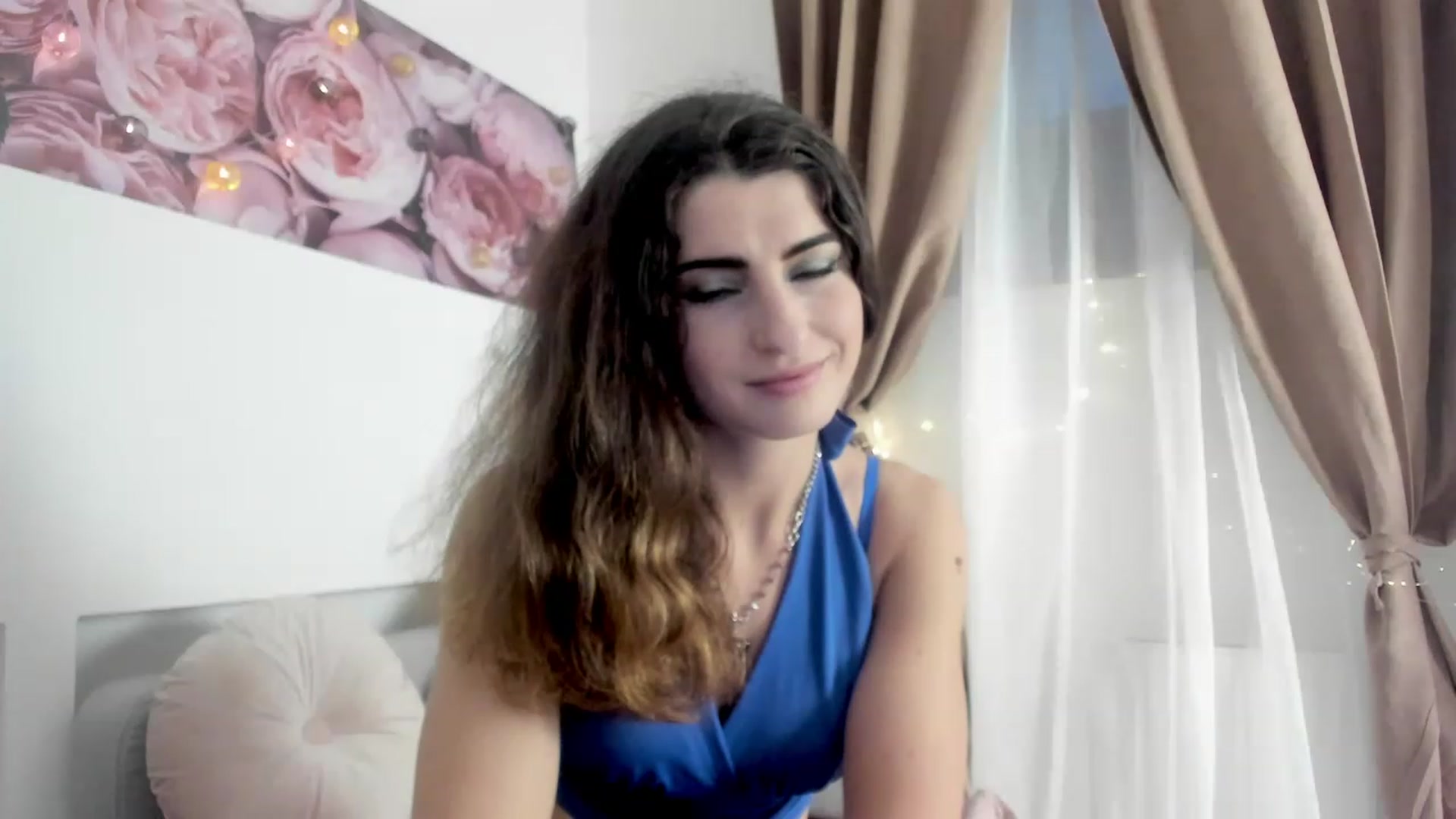 Gallery image thumbnail from EVA__LOVIA_'s myfreecams stream on, 12/31/2022, 15:03 image 12 of 20