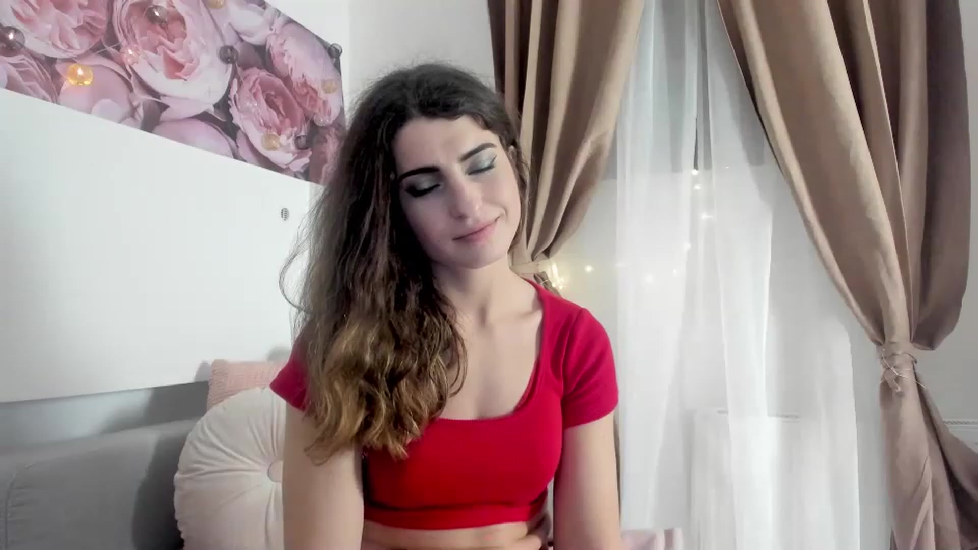 Gallery image thumbnail from EVA__LOVIA_'s myfreecams stream on, 01/01/2023, 20:23 image 18 of 20