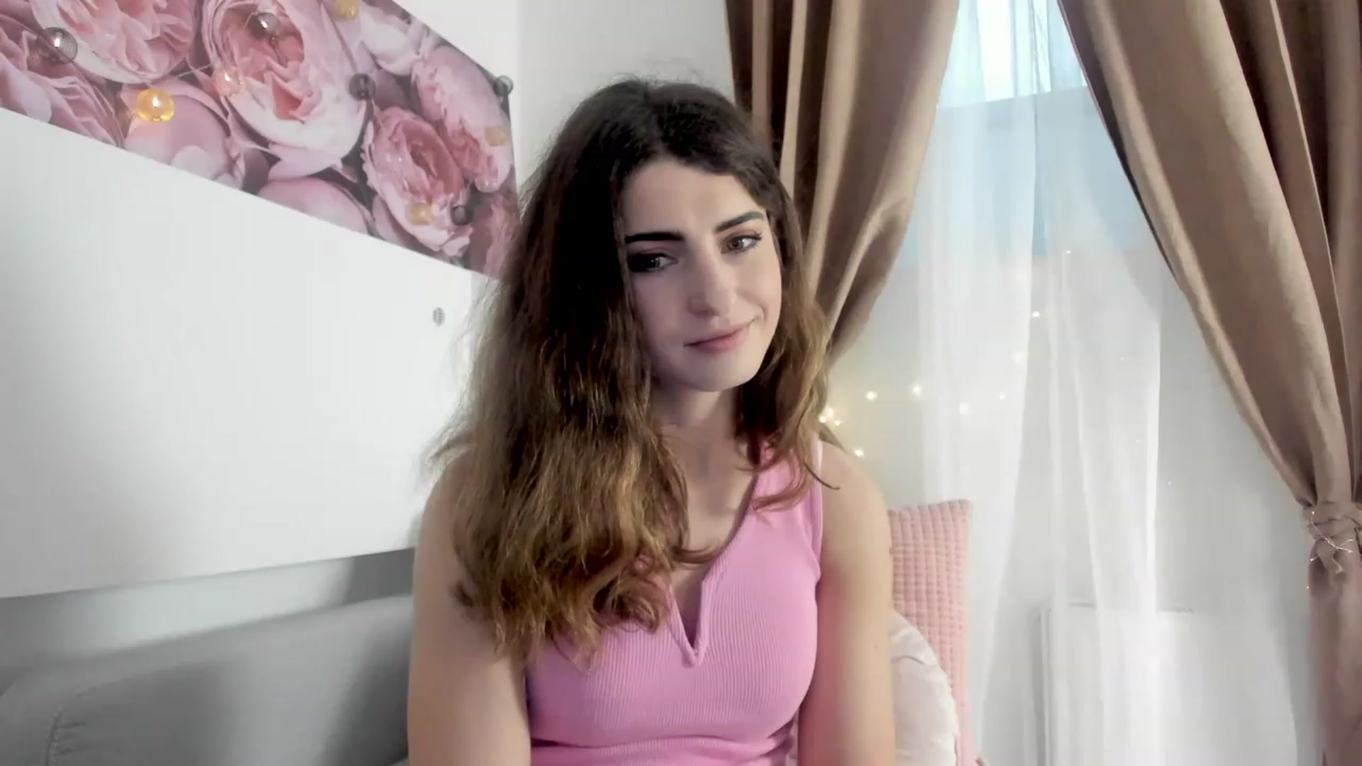 Gallery image thumbnail from EVA__LOVIA_'s myfreecams stream on, 01/02/2023, 10:27 image 2 of 20