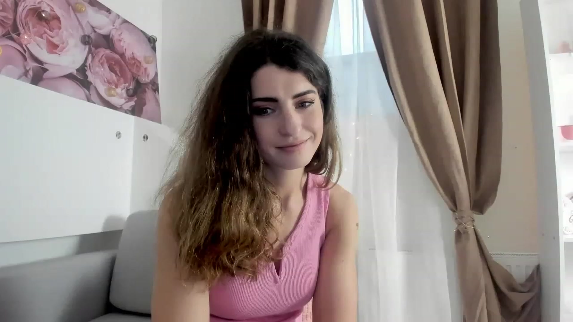 Gallery image thumbnail from EVA__LOVIA_'s myfreecams stream on, 01/02/2023, 11:04 image 12 of 20