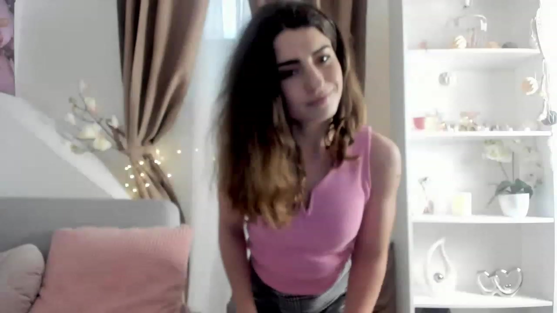 Gallery image thumbnail from EVA__LOVIA_'s myfreecams stream on, 01/02/2023, 14:02 image 2 of 20