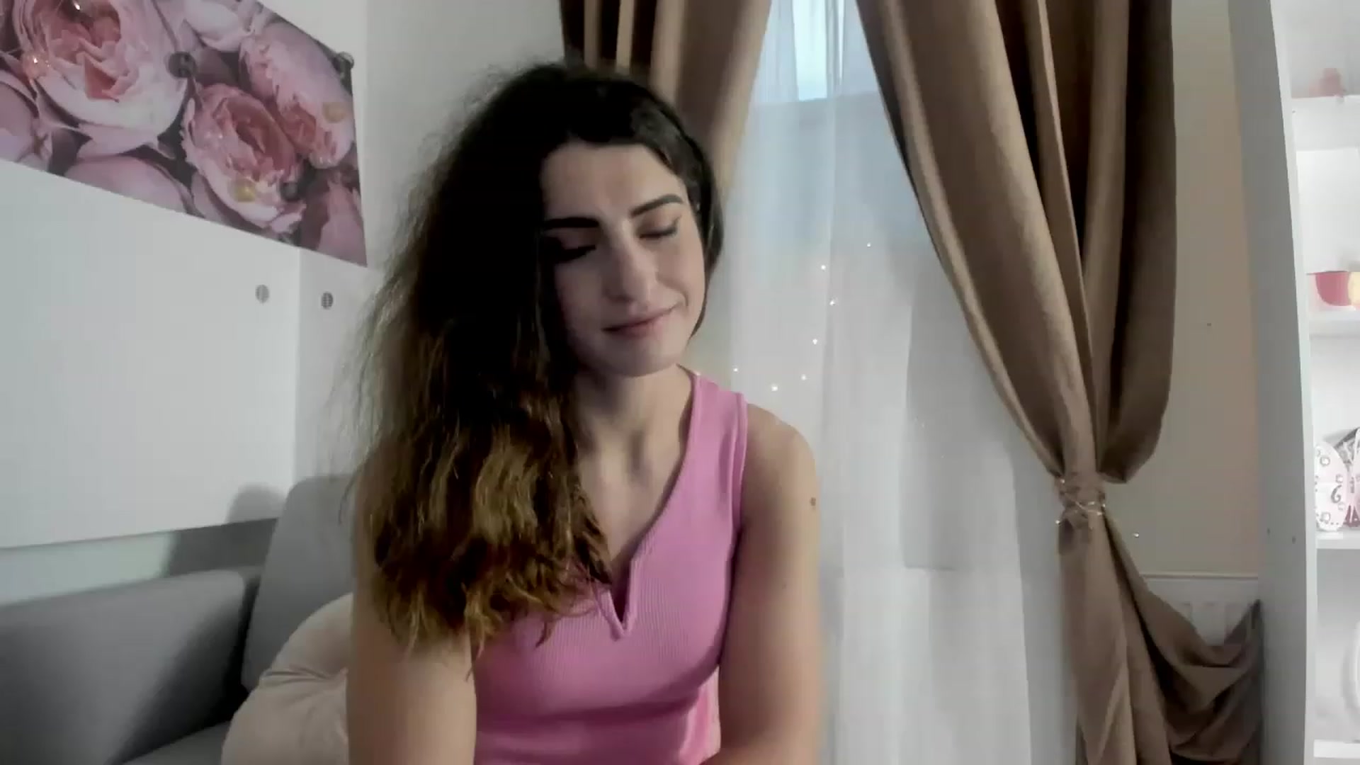 Gallery image thumbnail from EVA__LOVIA_'s myfreecams stream on, 01/02/2023, 14:02 image 13 of 20