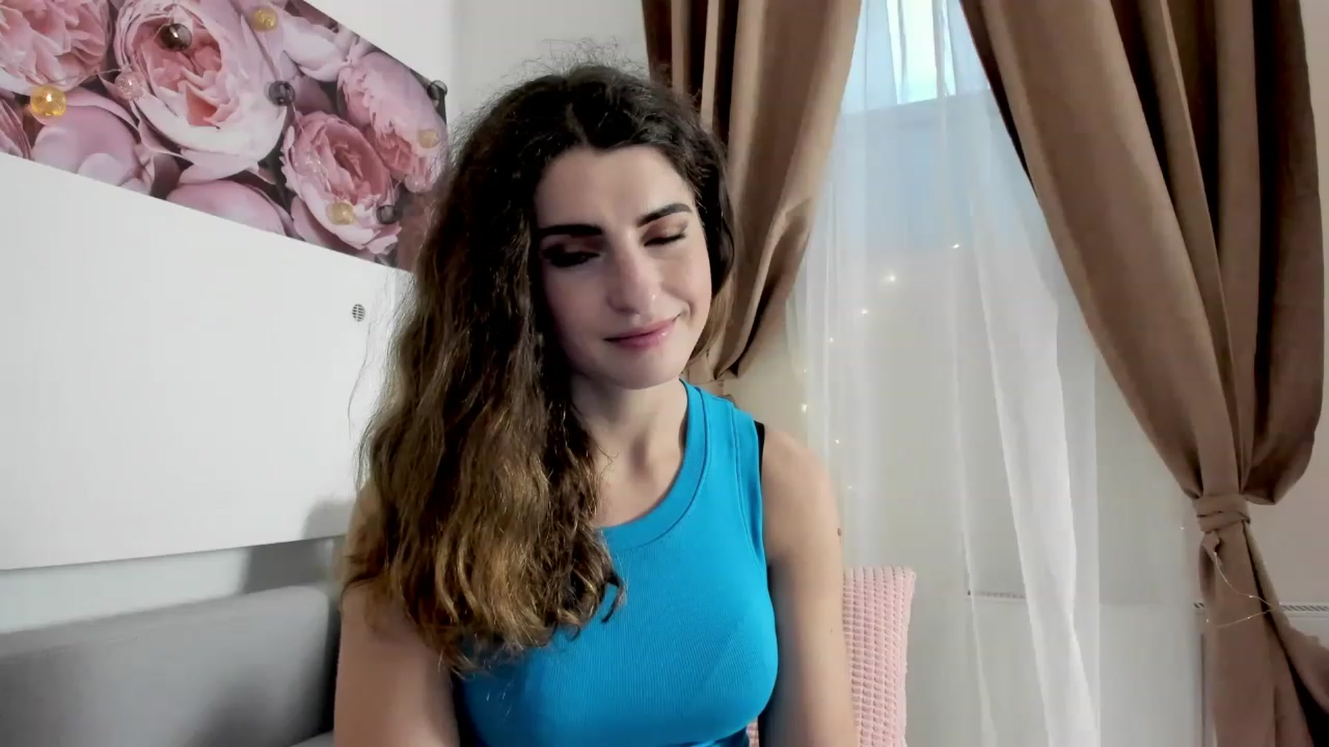 Gallery image thumbnail from EVA__LOVIA_'s myfreecams stream on, 01/06/2023, 14:06 image 14 of 20