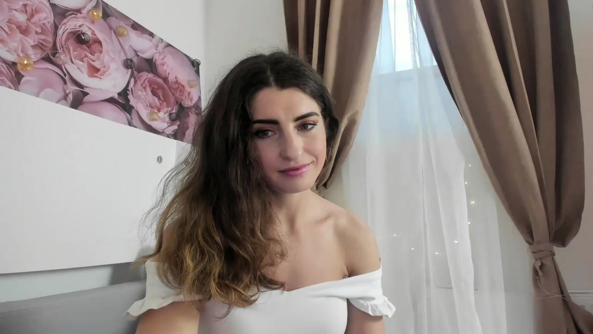 Gallery image thumbnail from EVA__LOVIA_'s myfreecams stream on, 01/12/2023, 13:01 image 10 of 20