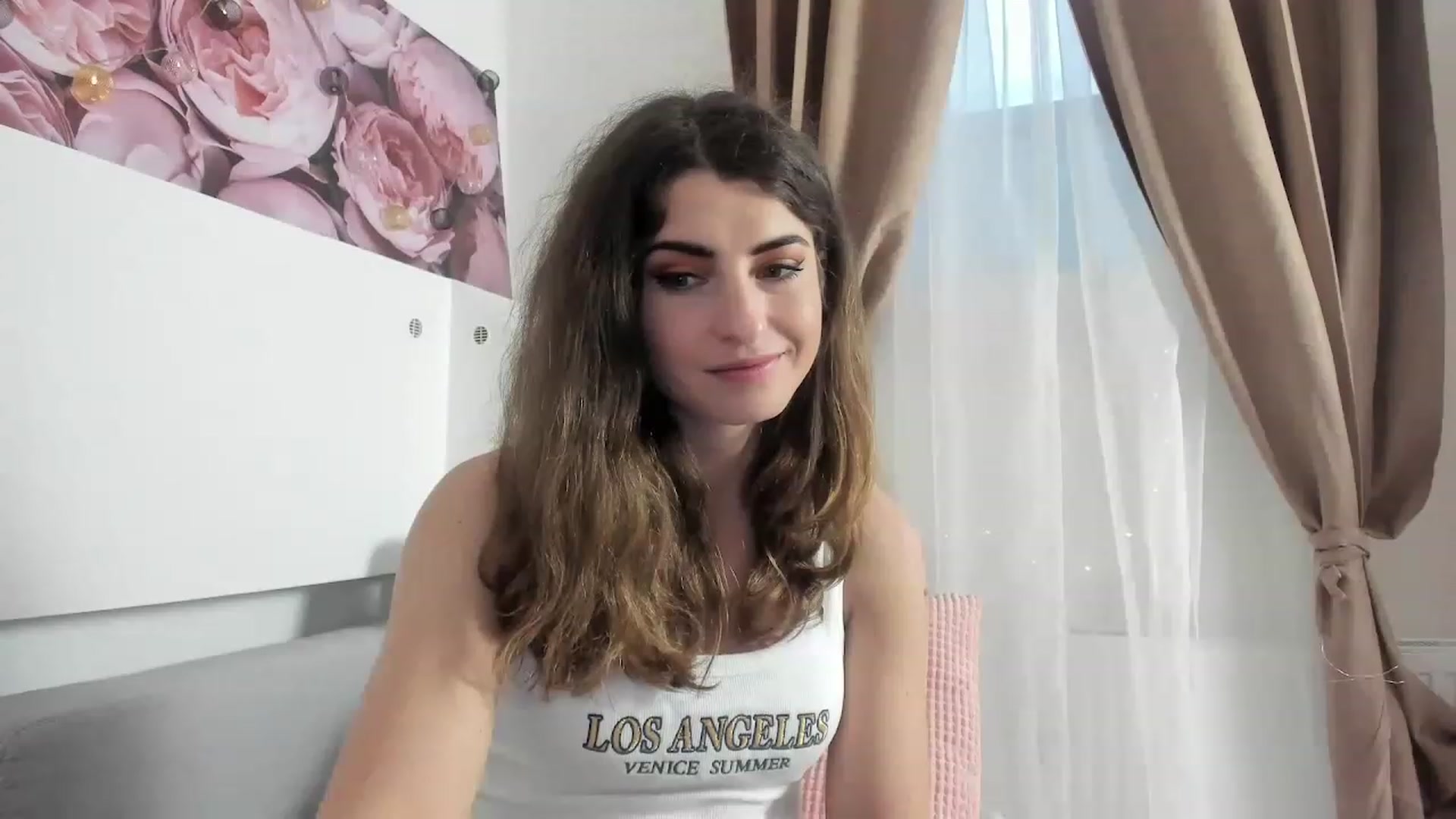 Gallery image thumbnail from EVA__LOVIA_'s myfreecams stream on, 01/17/2023, 11:29 image 3 of 20