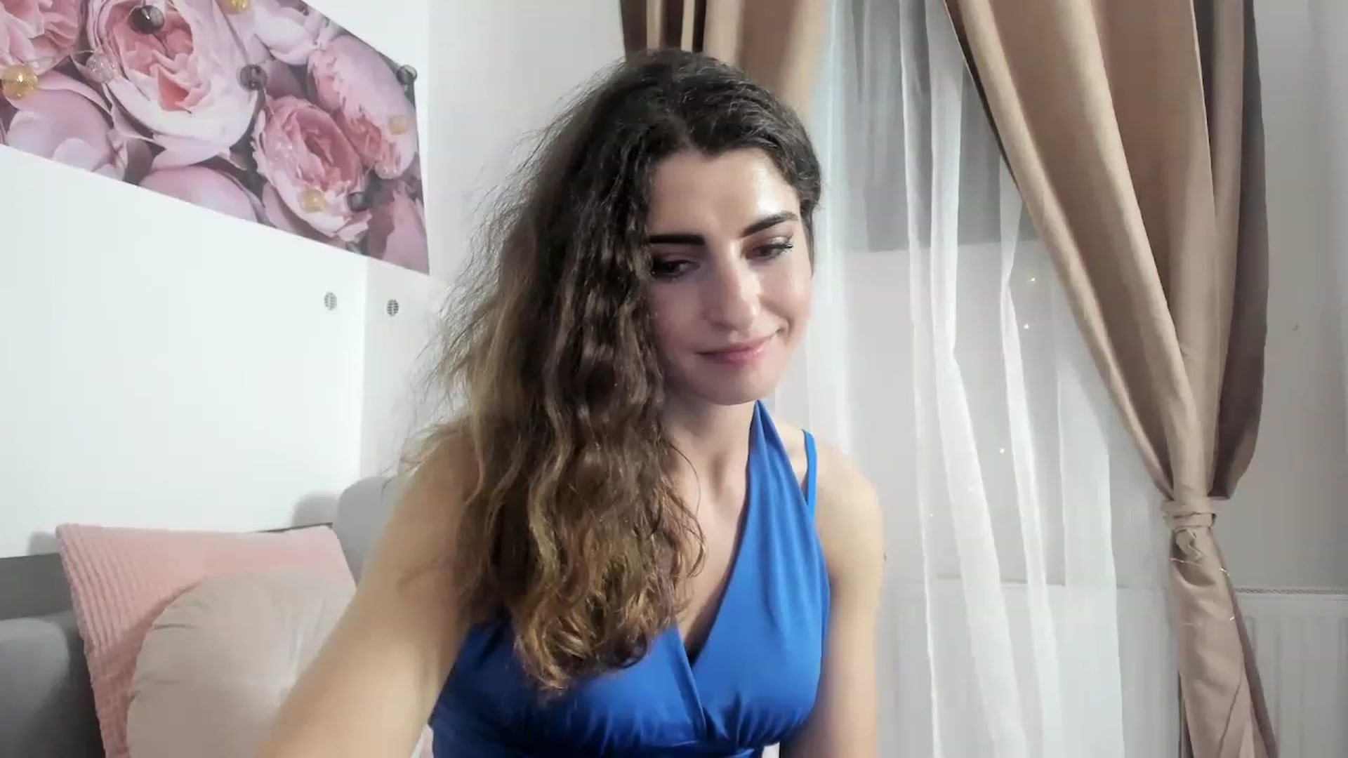 Gallery image thumbnail from EVA__LOVIA_'s myfreecams stream on, 01/21/2023, 19:06 image 12 of 20