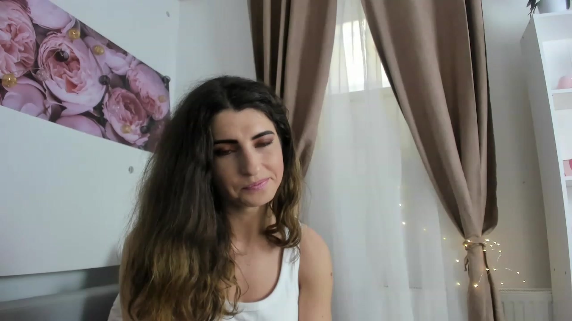 Gallery image thumbnail from EVA__LOVIA_'s myfreecams stream on, 02/09/2023, 11:06 image 17 of 20
