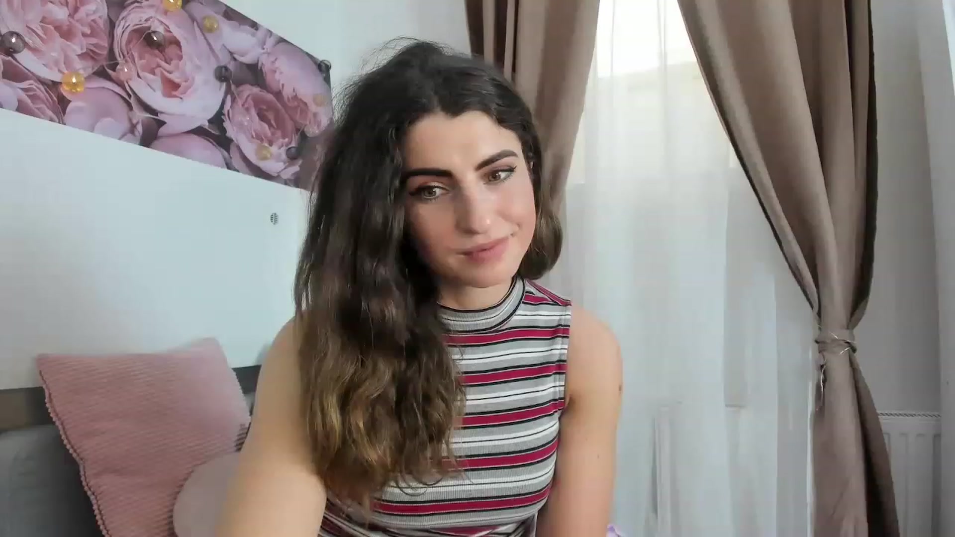 Gallery image thumbnail from EVA__LOVIA_'s myfreecams stream on, 03/17/2023, 11:45 image 15 of 20