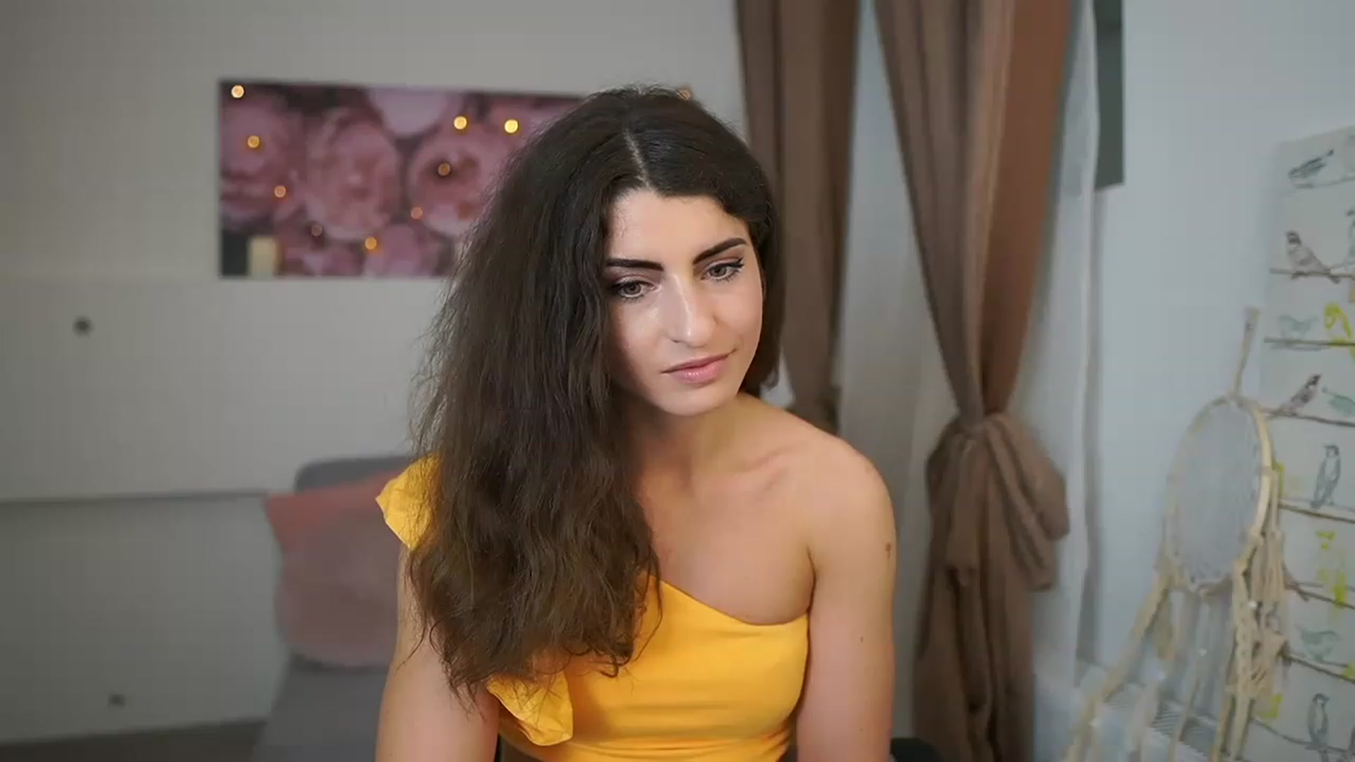 Gallery image thumbnail from EVA__LOVIA_'s myfreecams stream on, 03/27/2023, 10:32 image 12 of 20