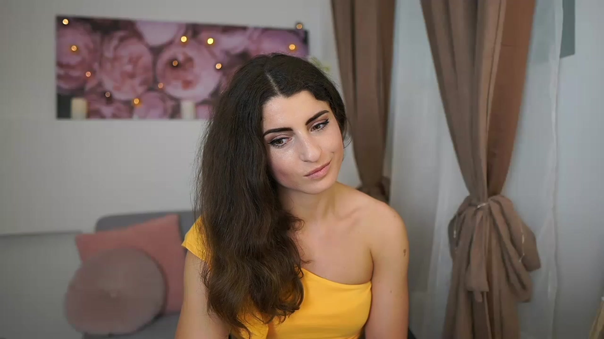 Gallery image thumbnail from EVA__LOVIA_'s myfreecams stream on, 03/27/2023, 13:02 image 8 of 20