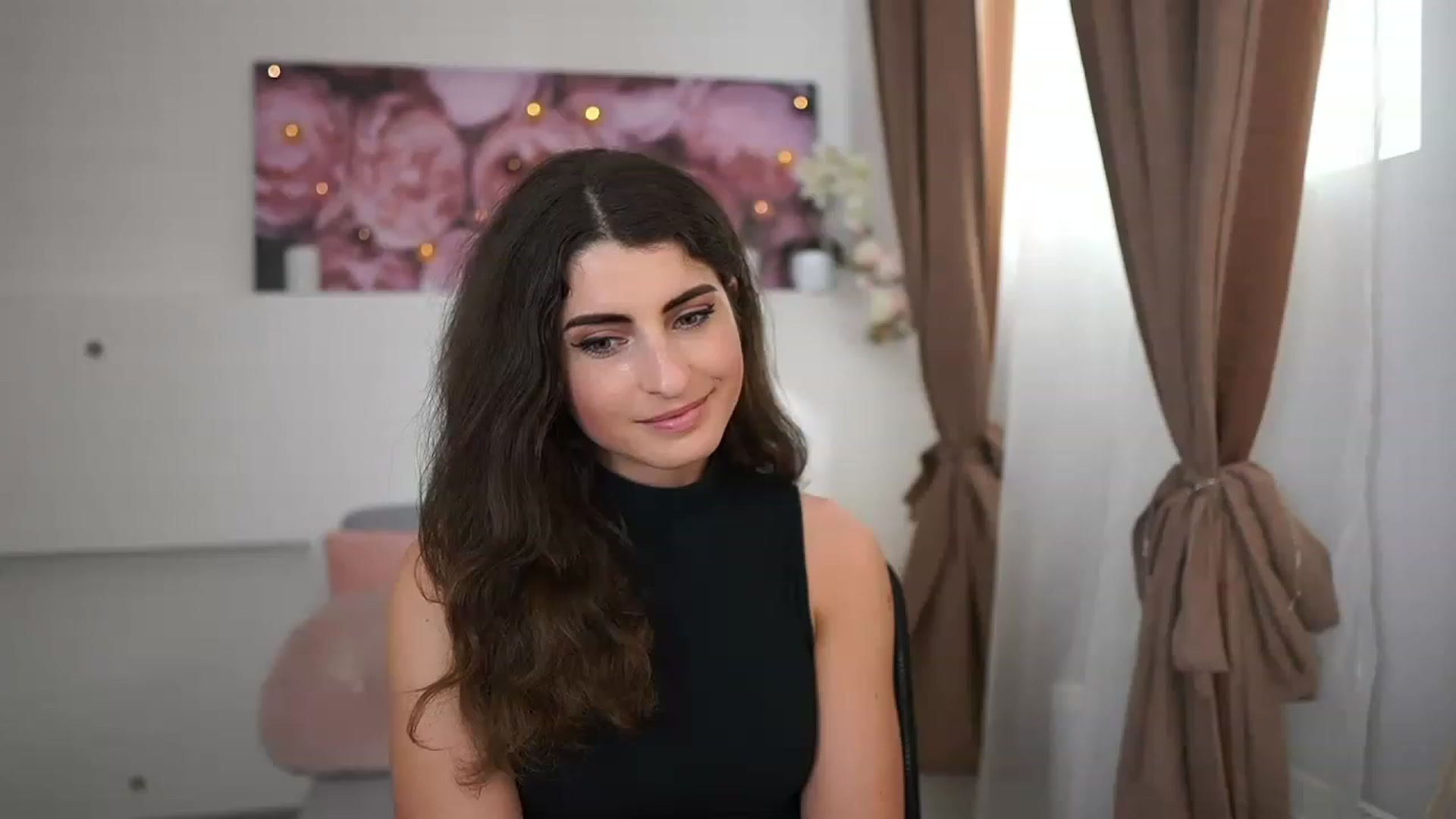 Gallery image thumbnail from EVA__LOVIA_'s myfreecams stream on, 03/28/2023, 11:57 image 1 of 20