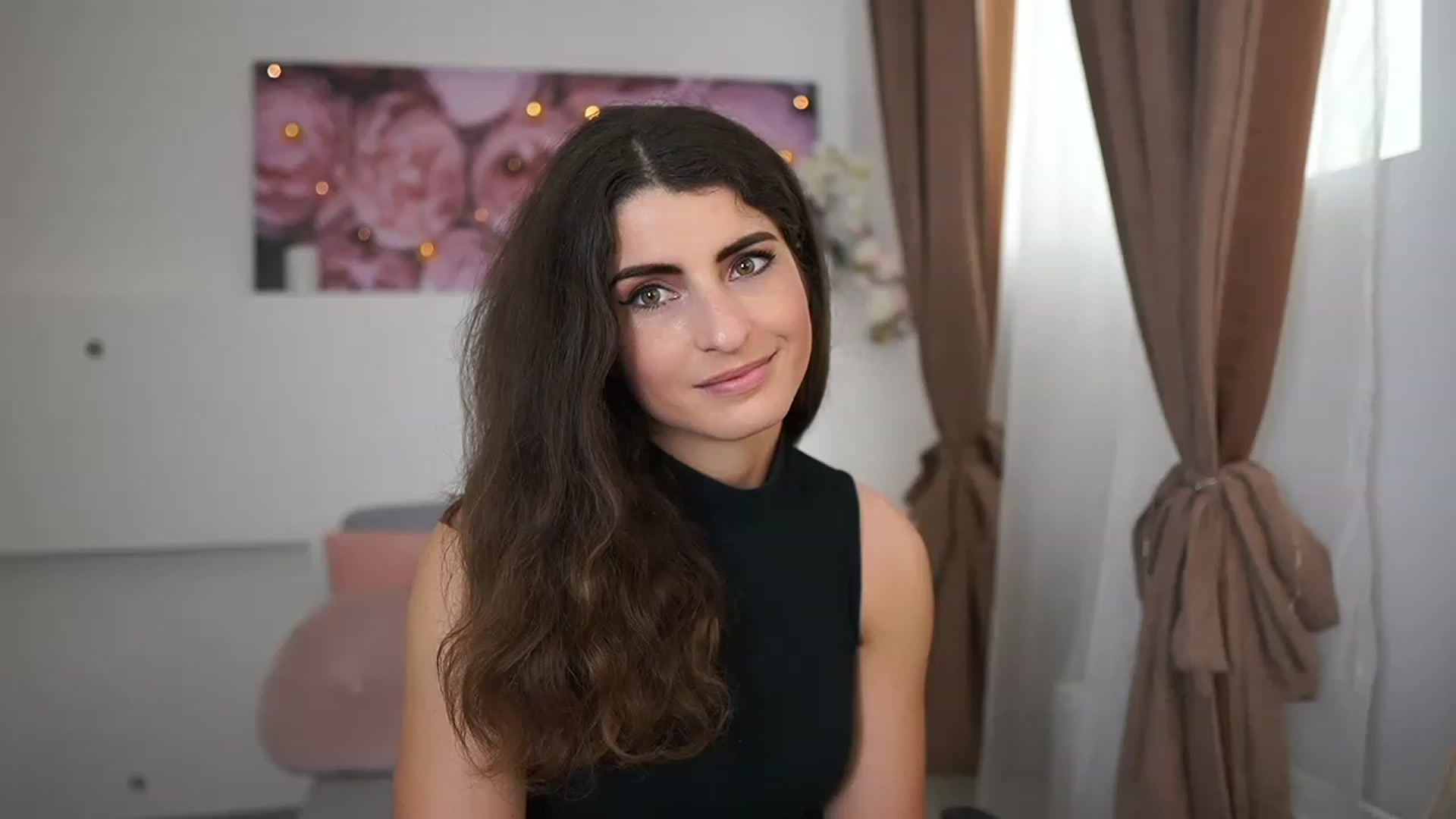 Gallery image thumbnail from EVA__LOVIA_'s myfreecams stream on, 03/28/2023, 11:57 image 16 of 20