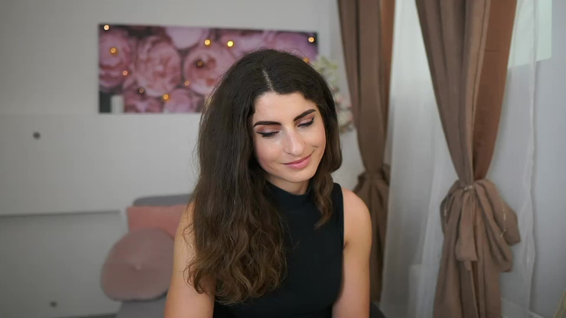 Gallery image thumbnail from EVA__LOVIA_'s myfreecams stream on, 03/28/2023, 13:01 image 19 of 20